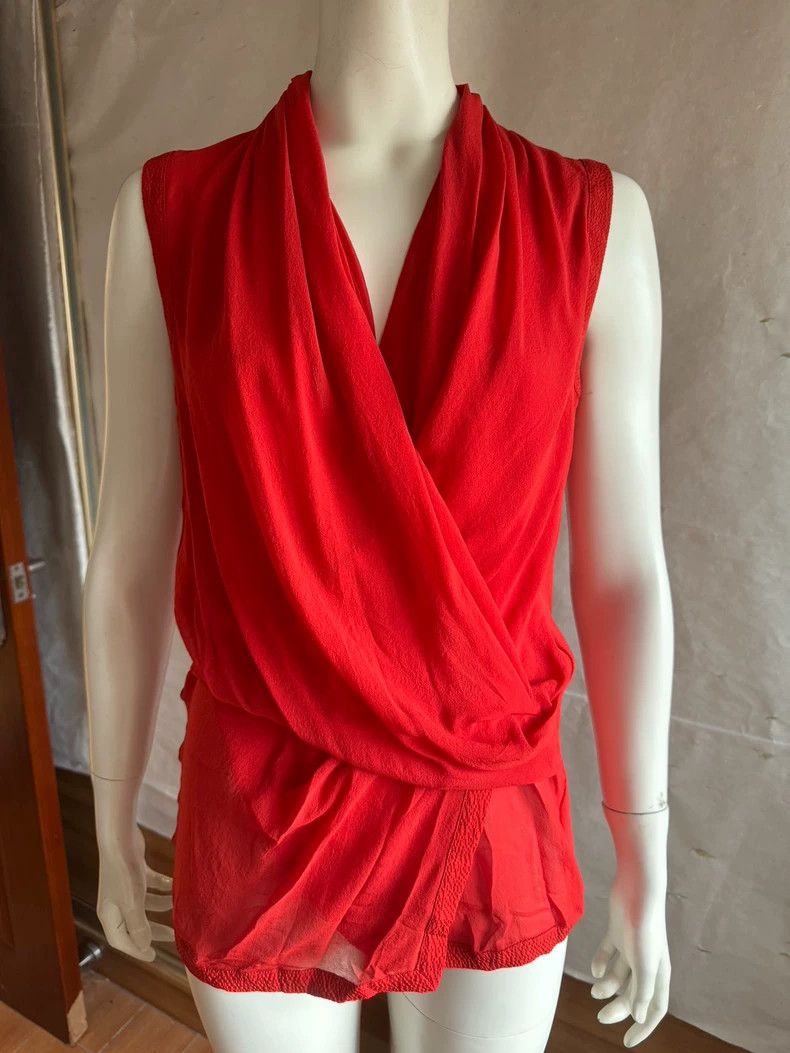 Helmut Lang HELMUT LANG sizeP Silk pleated waist deep V top Size S / US 4 / IT 40 - 1 Thumbnail