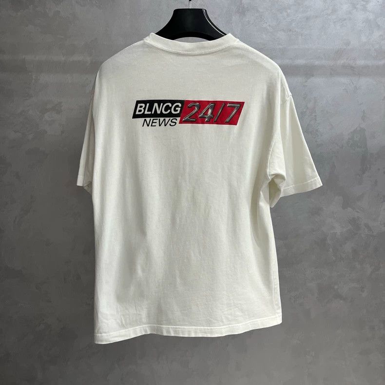 Balenciaga Balenciaga White round neck short sleeve T-shirt Size US XS / EU 42 / 0 - 2 Thumbnail