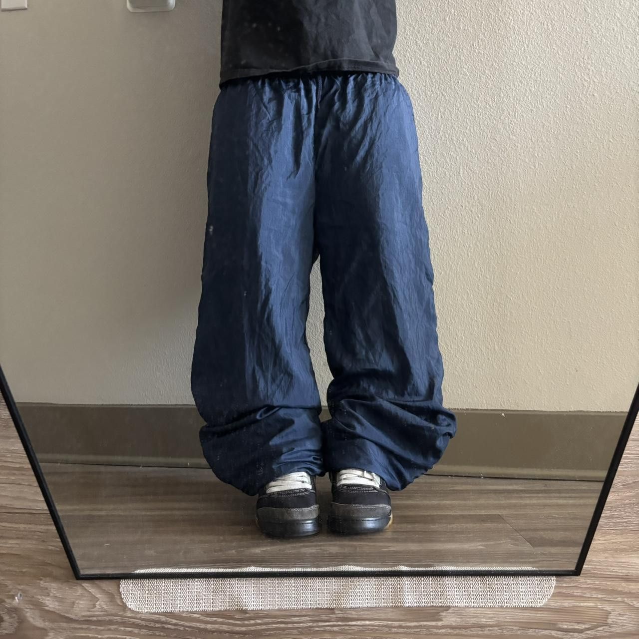 Japanese Brand Crazy Vintage 90s Baggy Navy Blue Streetwear Essential Track Pants! Size L Size US 36 / EU 52 - 2 Thumbnail