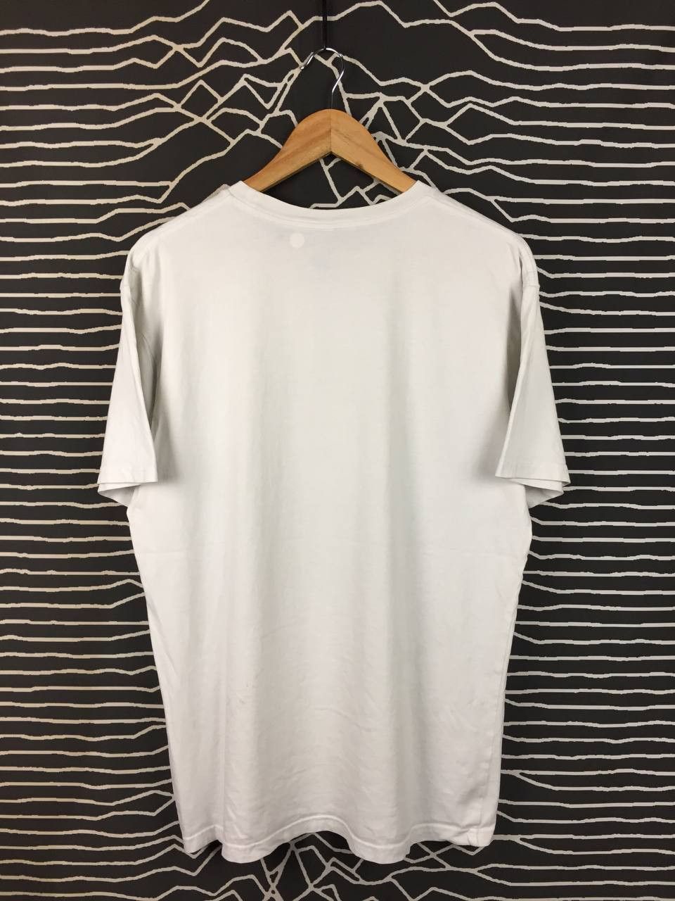Band Tees The Smith Street Band Throw Me in the River Cover Album Tee Size US L / EU 52-54 / 3 - 9 Thumbnail
