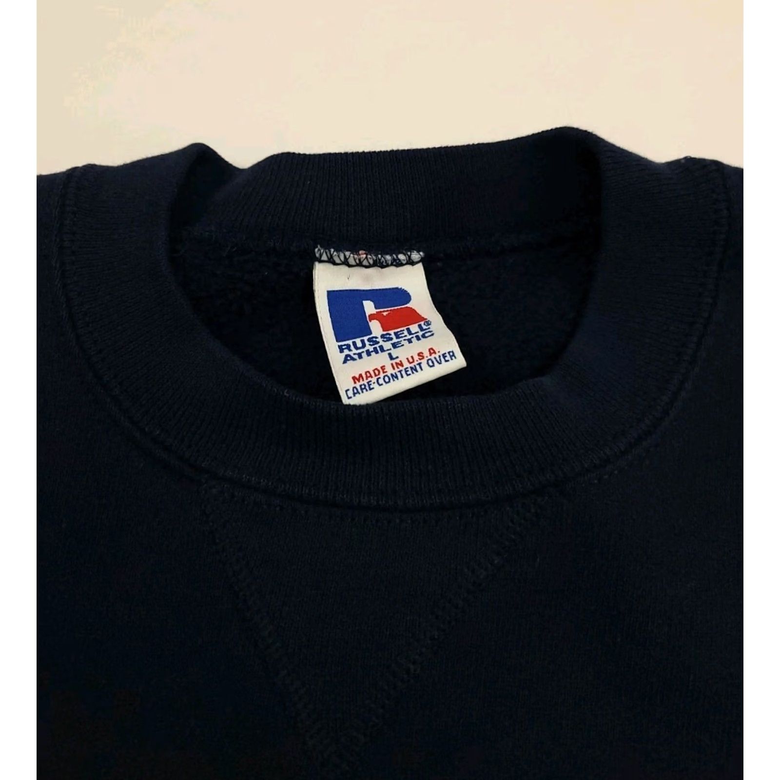Russell Athletic VINTAGE 90s University Michigan Wolverines Russell Athletic Sweatshirt USA Made Mens Blue Crew Neck Pullover Long Sleeve M/L PIT 22.75 BACK 25.25 Size US M / EU 48-50 / 2 - 4 Thumbnail