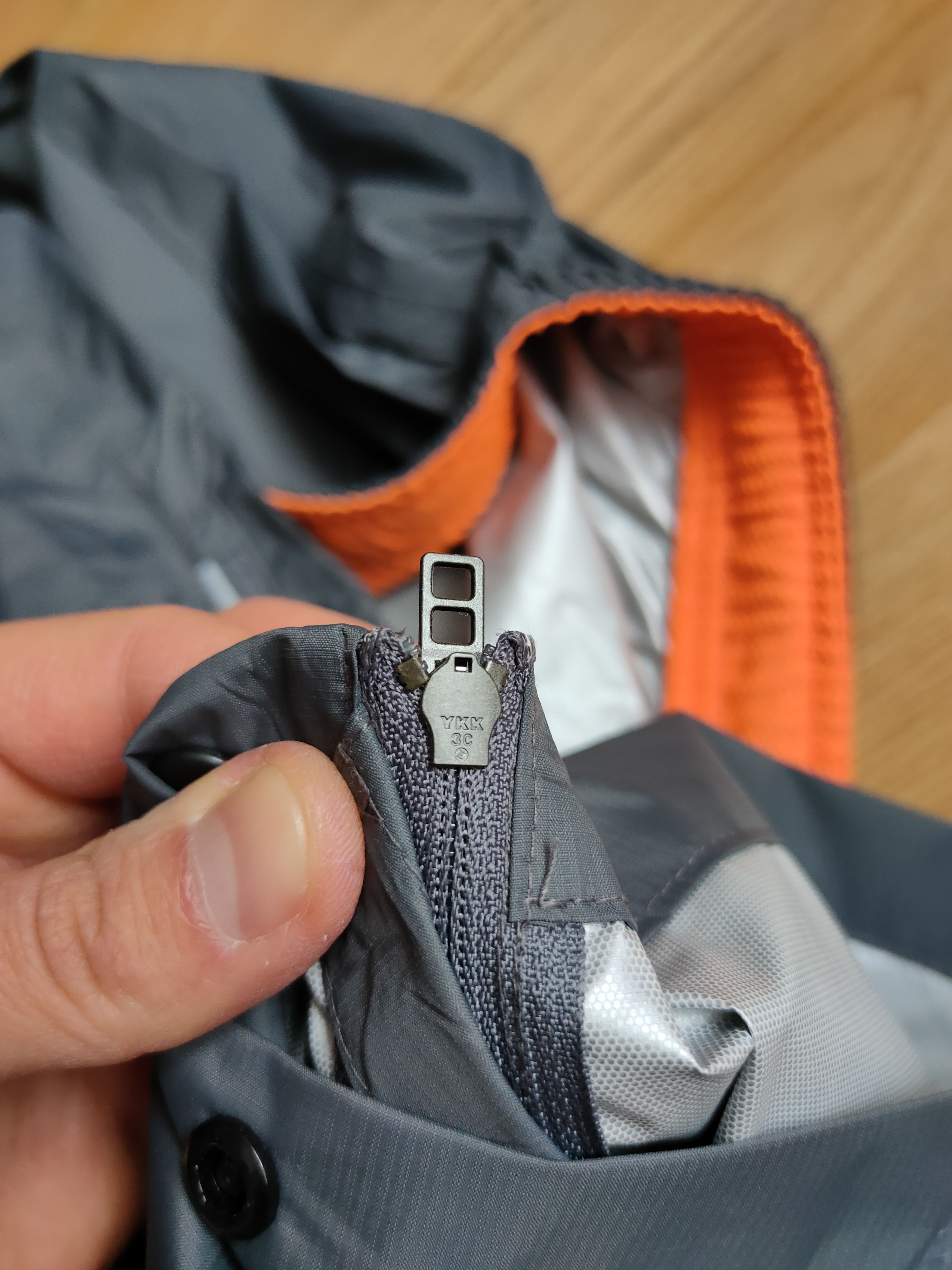 Nike Vintage Nike Gorpcore Waterproof XXL Sweatpants Size US 40 / EU 56 - 4 Thumbnail