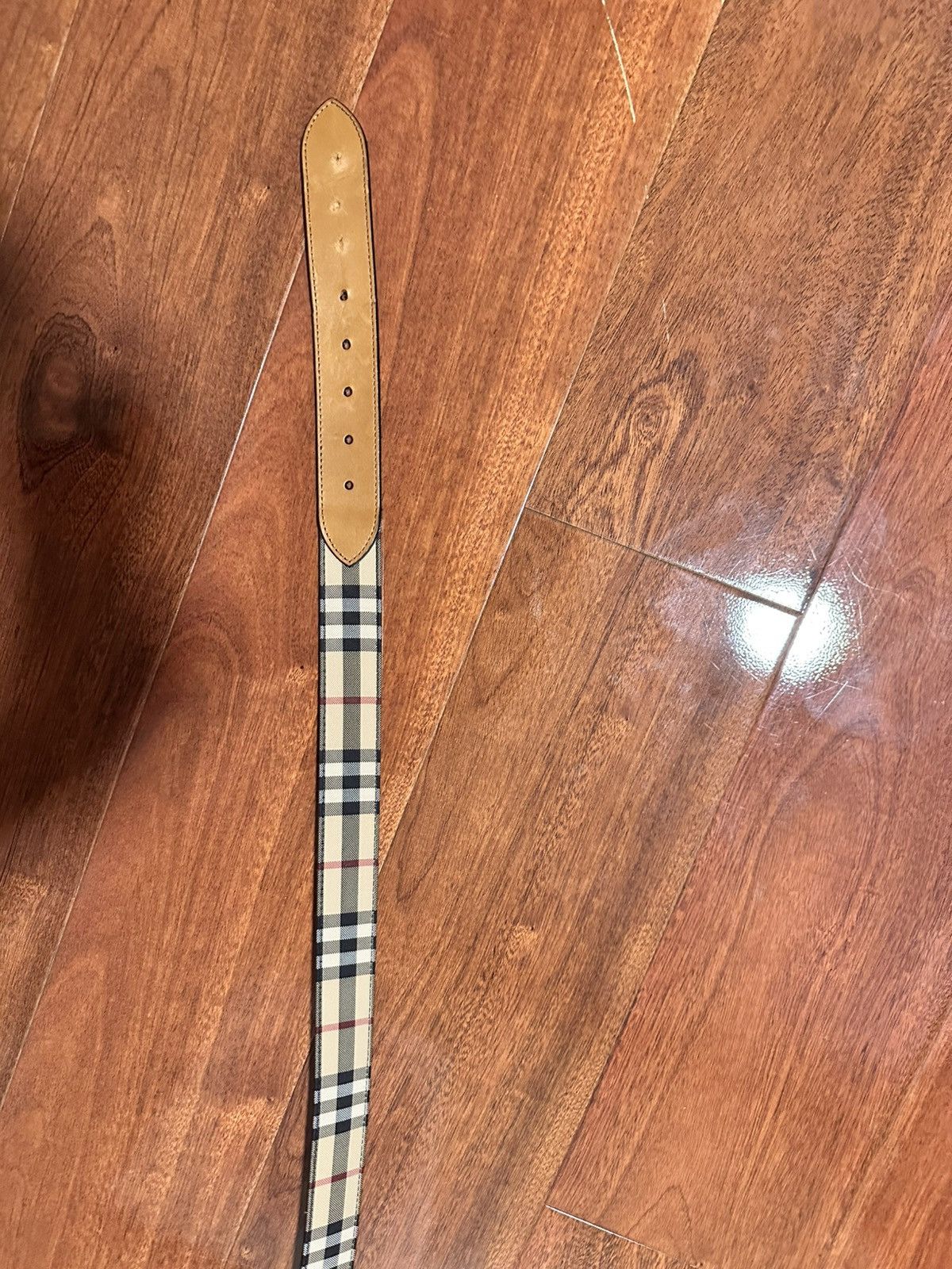Burberry Burrberry gold buckle belt Size 34 - 2 Thumbnail