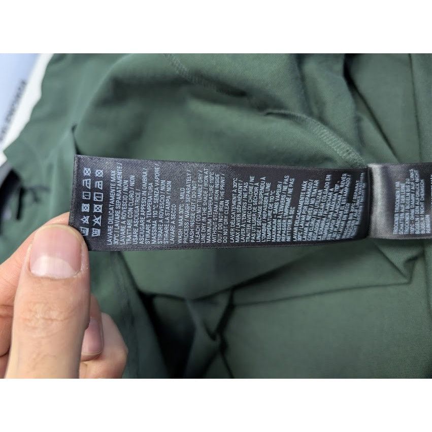 Balenciaga o1rshd1 Ramadan 24 Vintage Jersey T-Shirt Dark Green / Black Size US S / EU 44-46 / 1 - 18 Thumbnail
