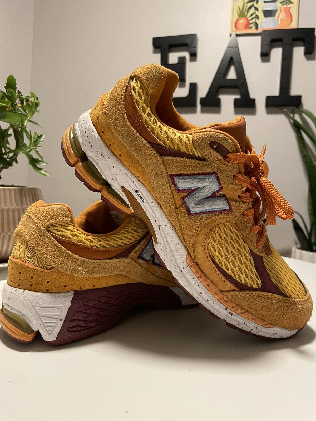 New Balance × Salehe Bembury New Balance Salehe Bembury x 2002R Orange ML200R1 Size 9 Size US 9 / EU 42 - 3 Thumbnail