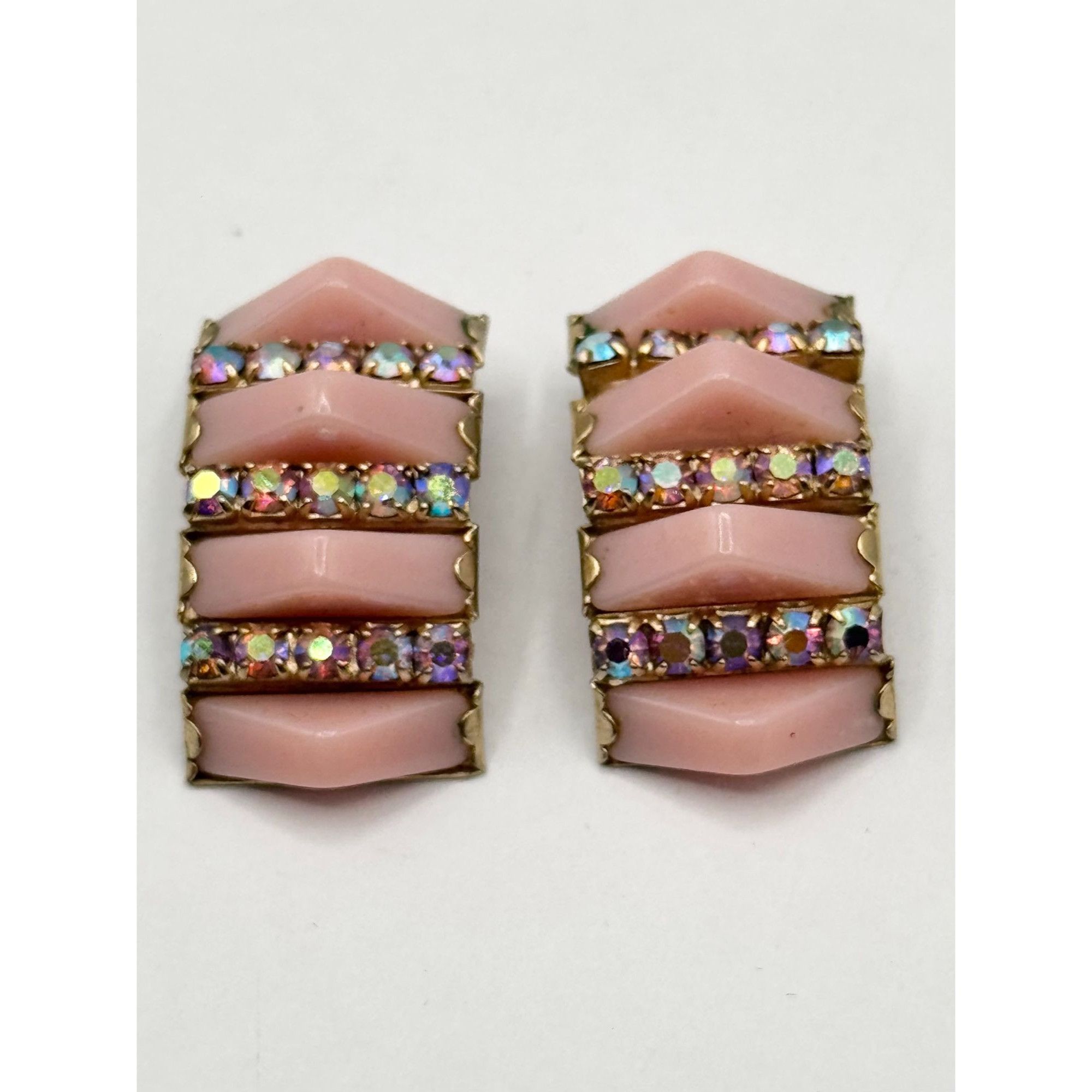 Vintage Vintage pink thermoset rhinestone climber clip on earrings Size ONE SIZE - 3 Thumbnail