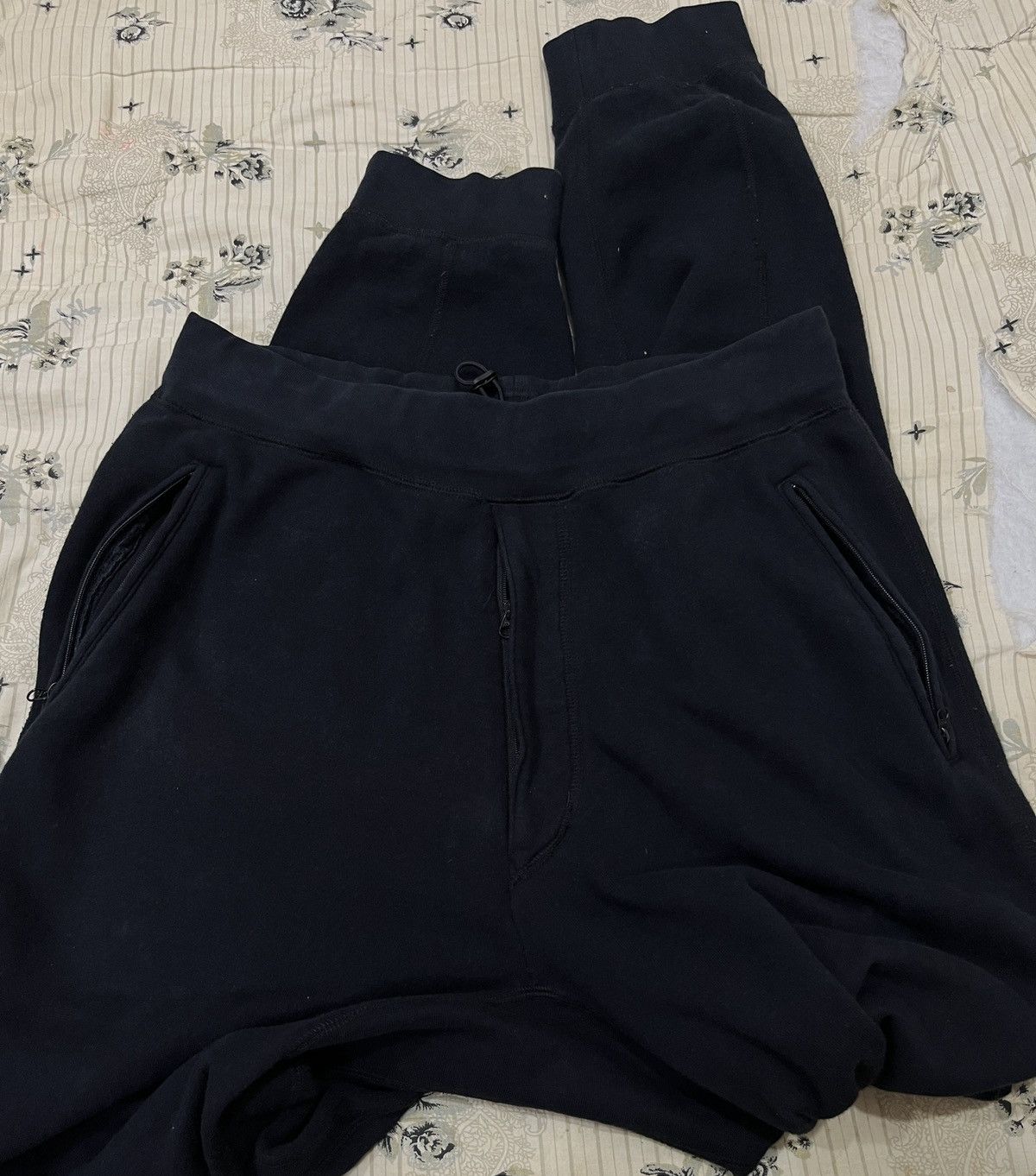 パンツ Archive ISSEY MIYAKE wide slacks black パンツ Archive ISSEY MIYAKE wide slacks black FINE KNIT PLEATS