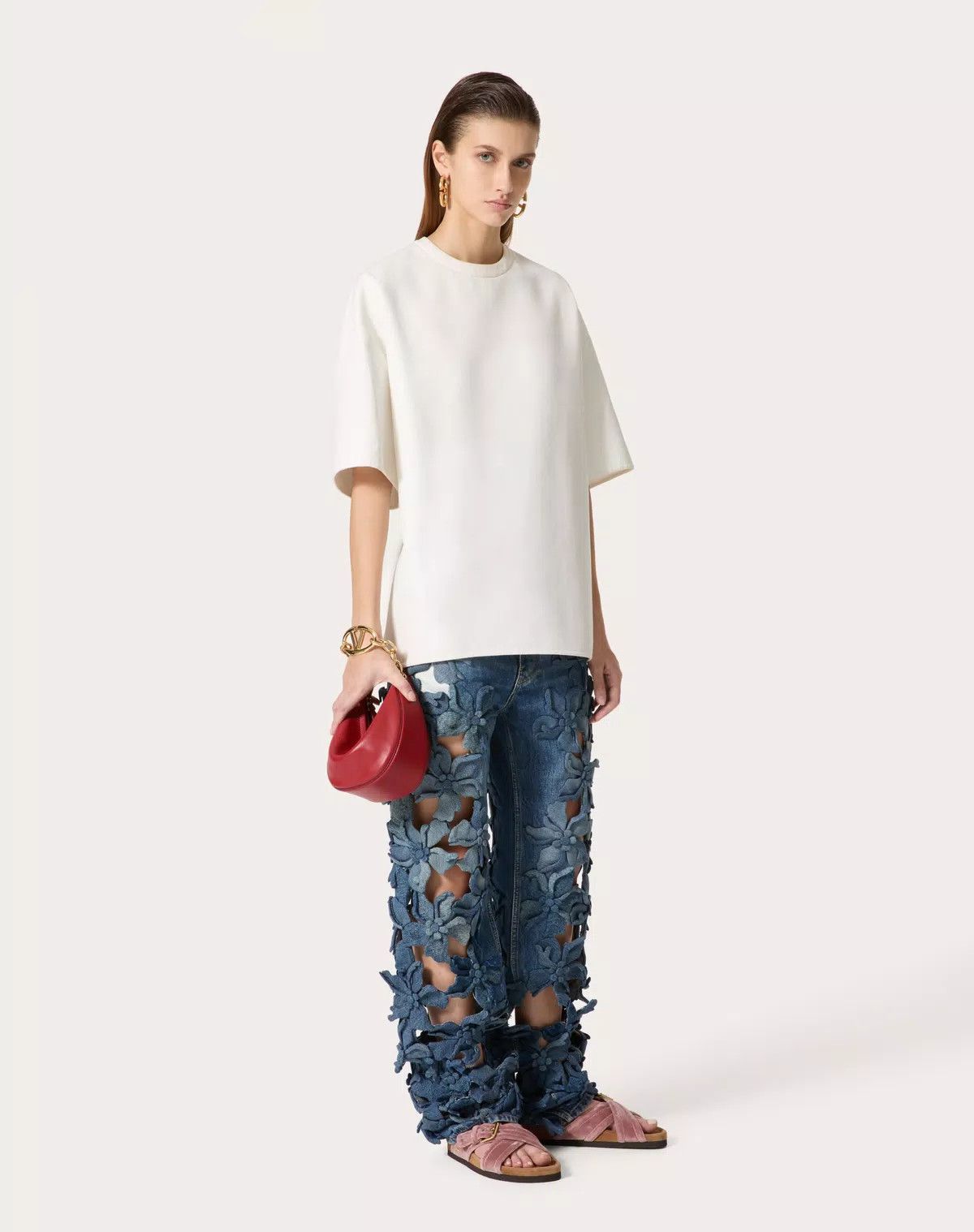 Valentino o1s1wg110625 Embroidered Denim Trousers in Medium Blue Size 26" / US 2 / IT 38 - 3 Thumbnail