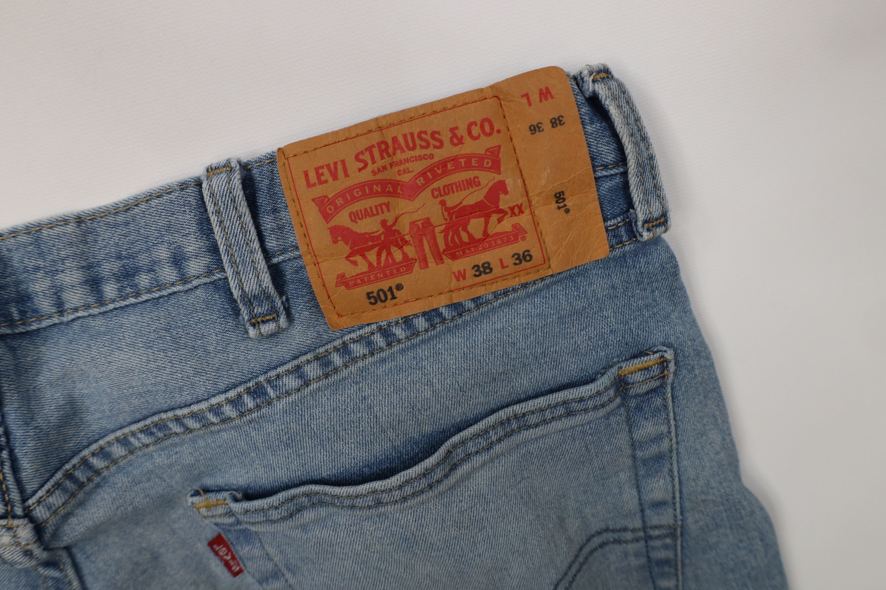 Levi's Vintage Y2K Levis 501xx Button Fly Original Fit Jeans Blue Size US 38 / EU 54 - 15 Thumbnail