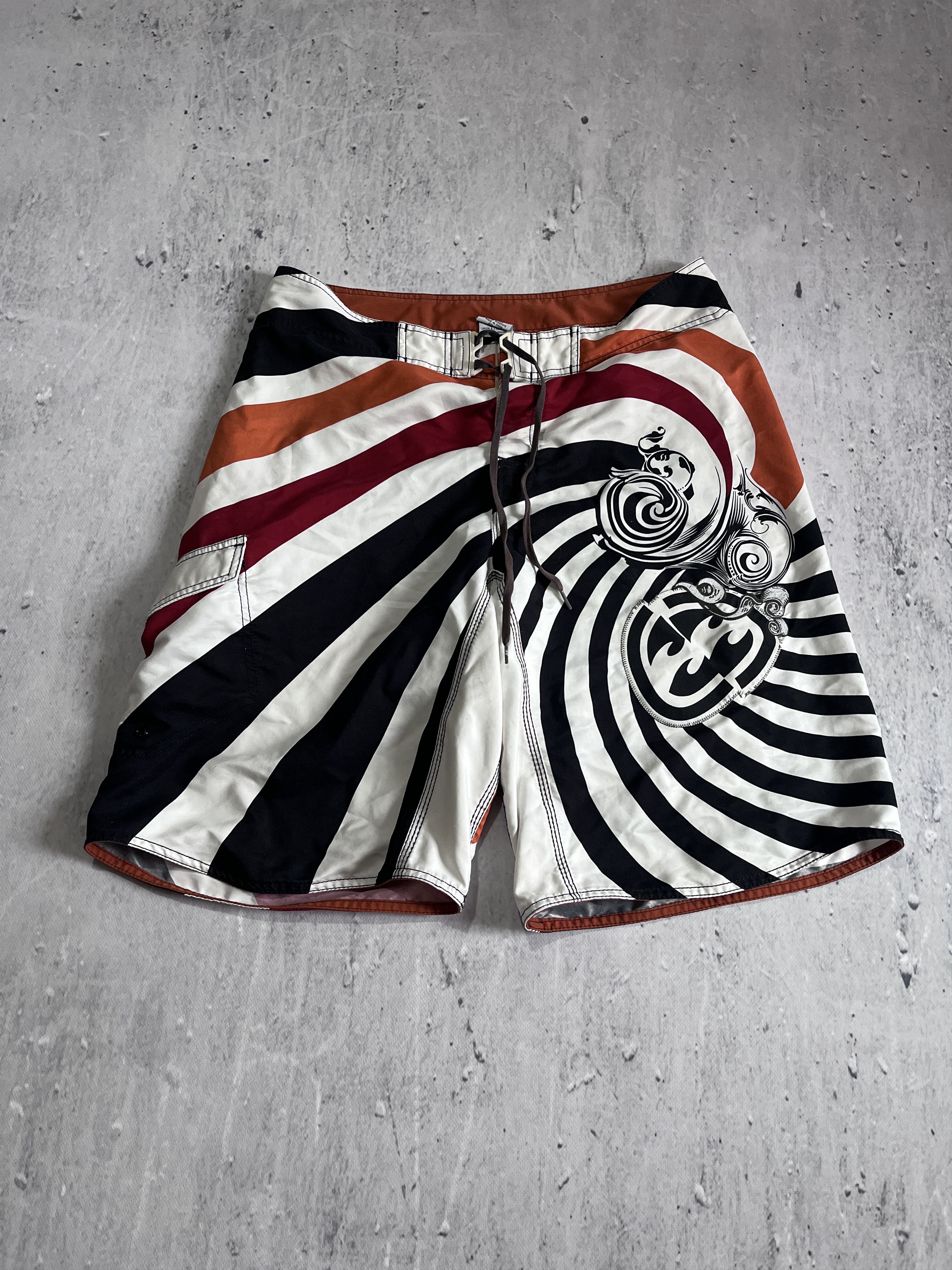Billabong BILLABONG SPIRAL RISING SUN SURF BOARD SHORTS Size US 36 / EU 52 - 1 Thumbnail