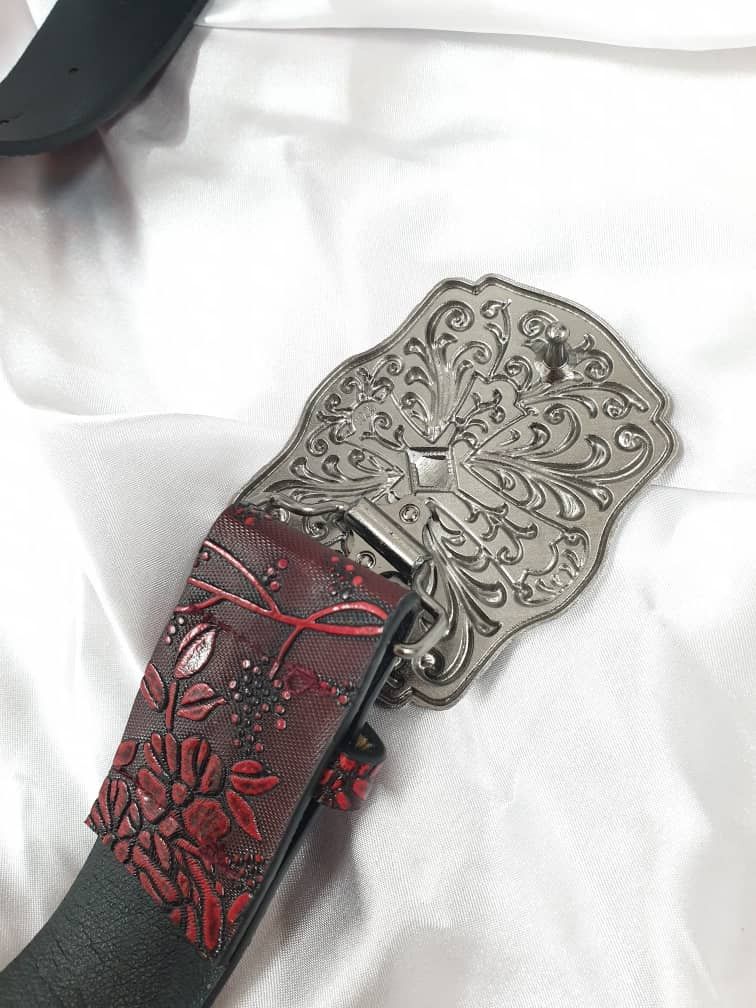 Japanese Brand 💥Cross burgendy flower art streetwear belt Size ONE SIZE - 5 Thumbnail