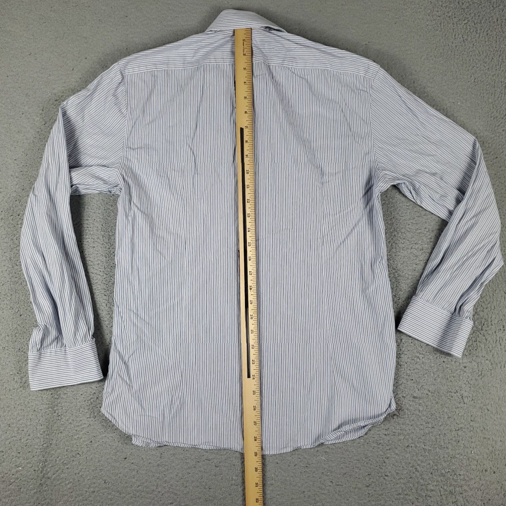 John Varvatos VINTAGE John Varvatos Shirt Mens Size 15.5 Gray Blue Striped Dress Button Up Long Sleeve Clothing Men’s 15.5 Blue Modern Classic Mens Size 40R - 3 Thumbnail