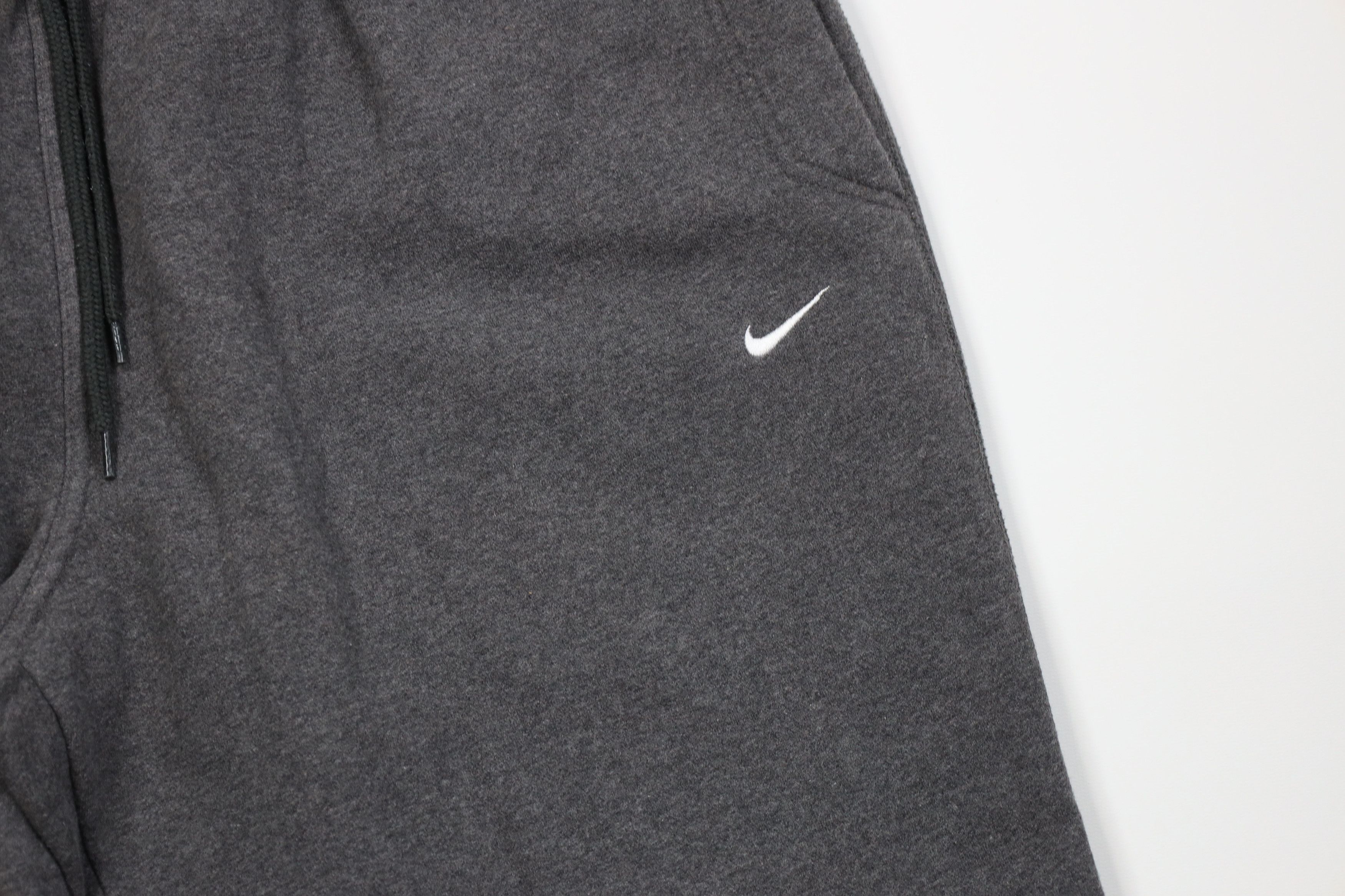 Nike Vintage Y2K Nike Mini Swoosh Wide Leg Sweatpants Pants Gray Size US 40 / EU 56 - 3 Thumbnail