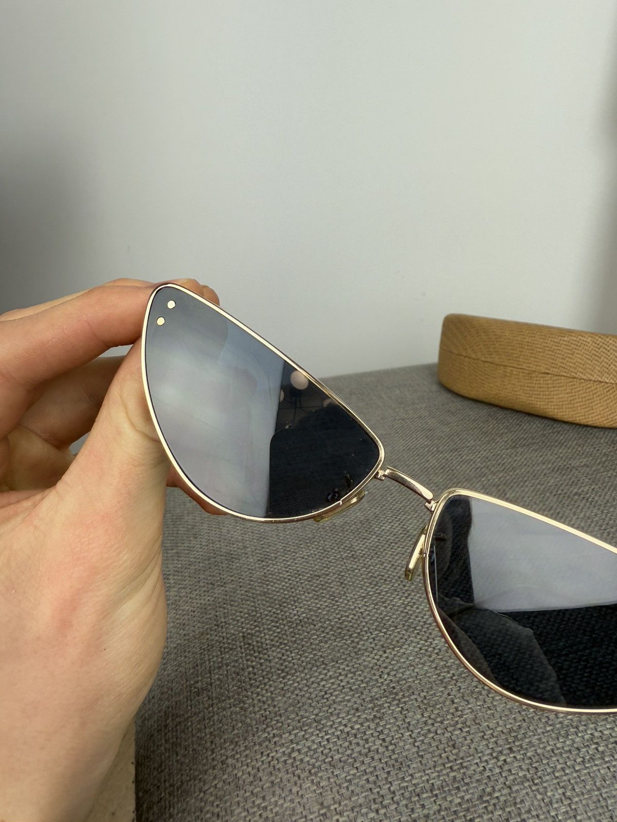 Dior × Vintage ICONIC DIOR MISS DIOR GALLIANO ERA SHIELD RIMLESS SHADES Size ONE SIZE - 7 Thumbnail