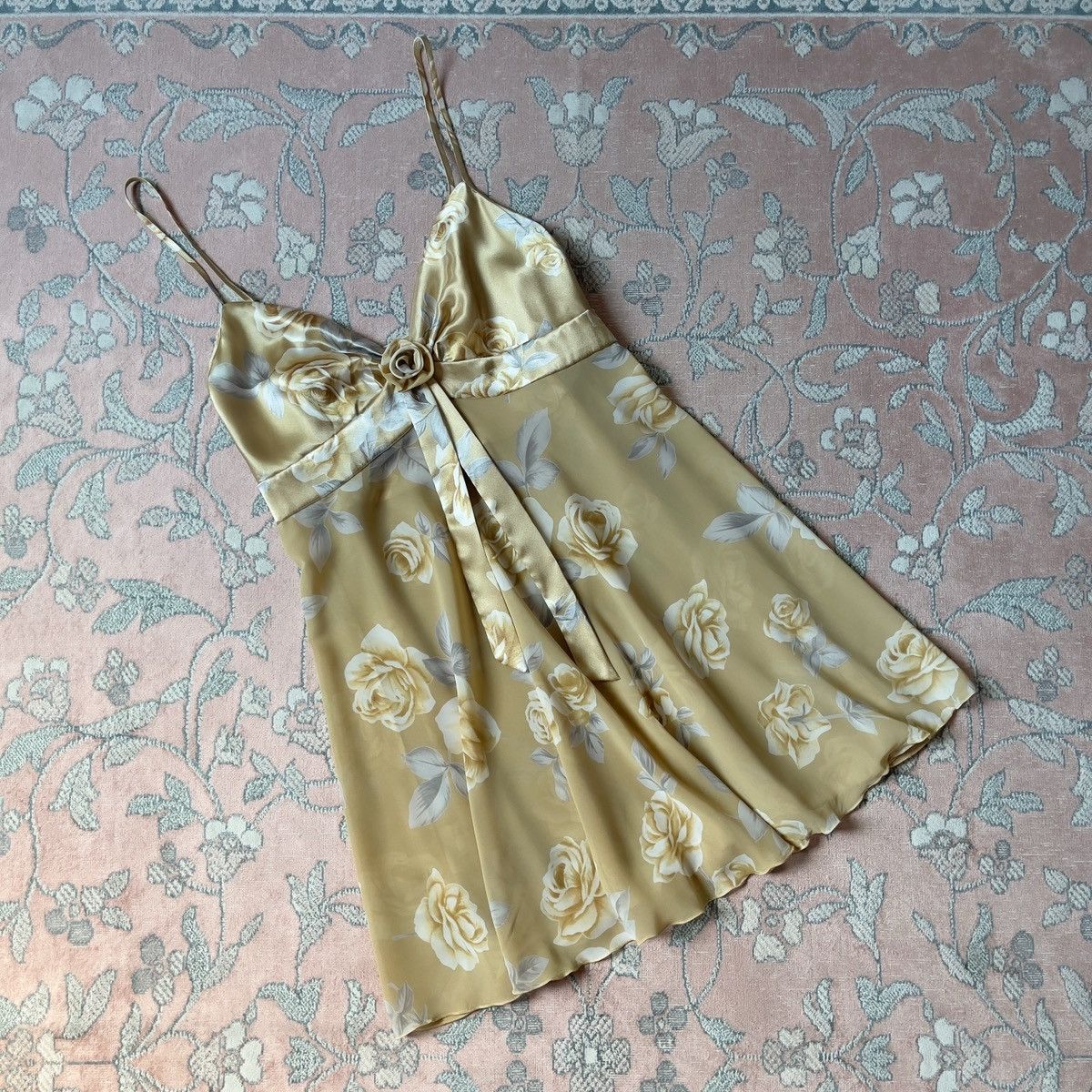 Victoria's Secret Victoria’s Secret 1990s Dusty Golden Chiffon Slip Dress (S) Size S / US 4 / IT 40 - 8 Thumbnail