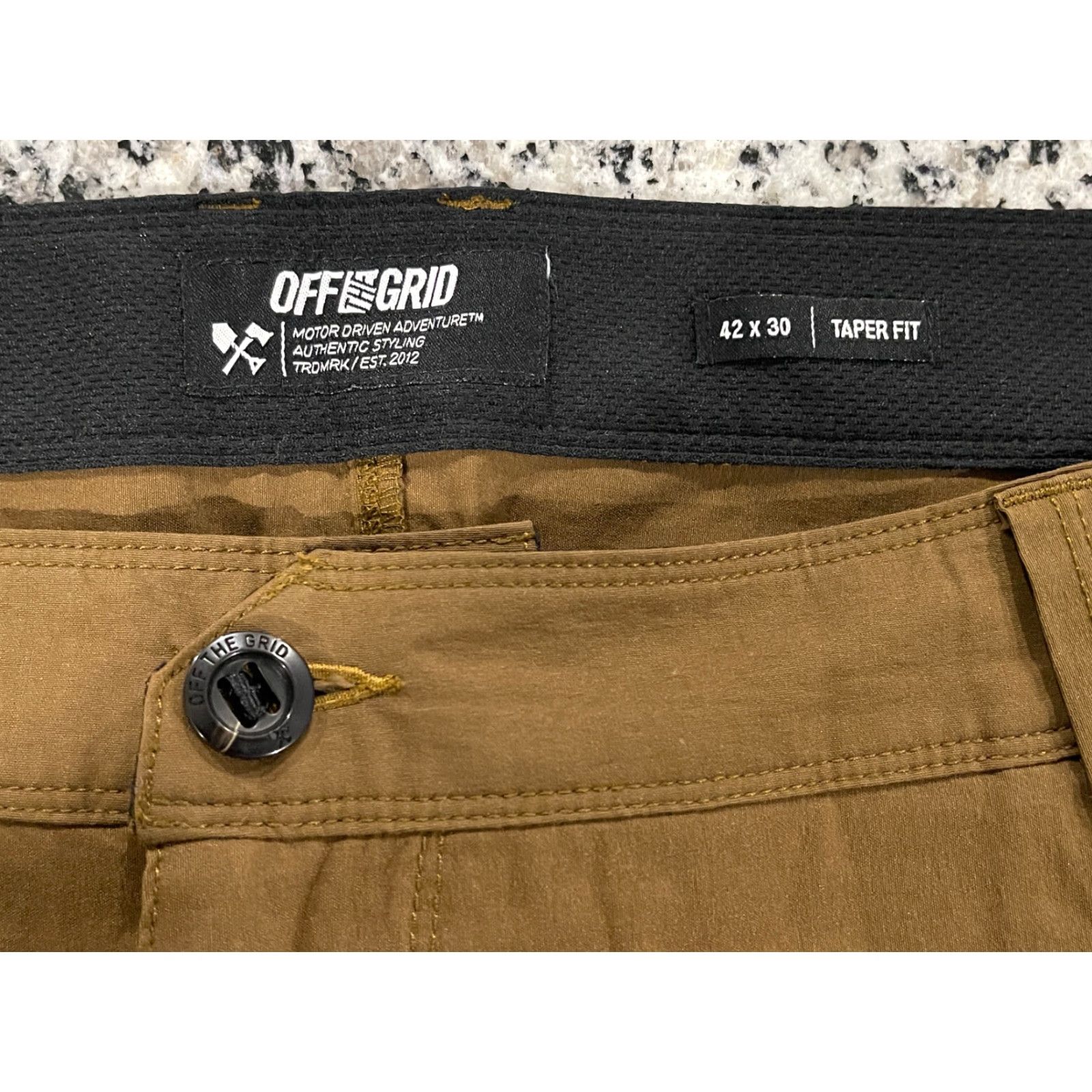 Vintage Off The Grid Trailblazer Pro Pant 2.0 Pants Men 42X29 Brown Taper Fit Cargo Palm Logo Vintage No N/A Size 42R - 3 Thumbnail