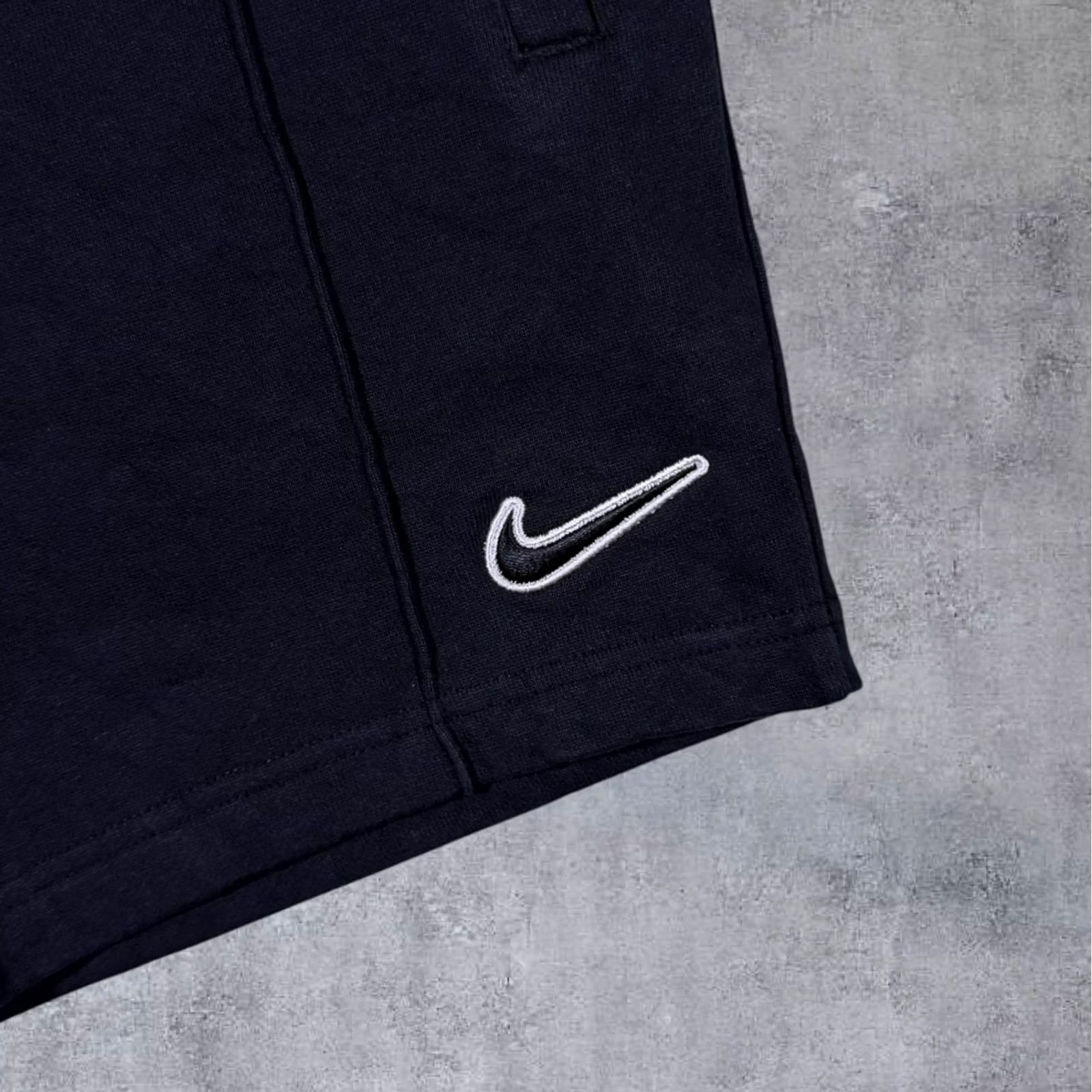 Nike Nike Classic Embroidered Mini Swoosh Logo Black Drawstring Sweat Shorts Small Men Shirt Hoodie? Size US 29 - 3 Thumbnail