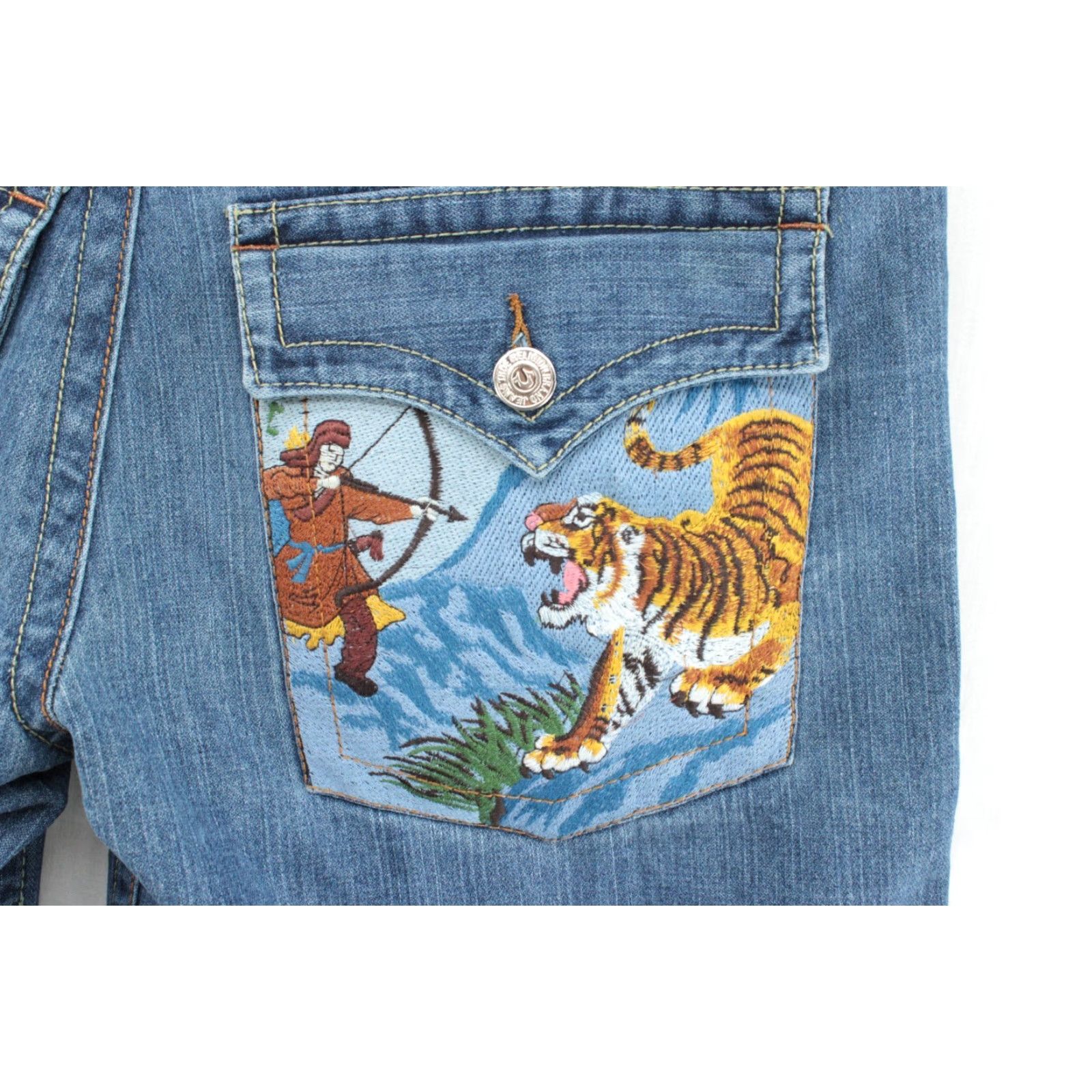 True Religion True Religion Shorts Men 38 Bermuda Denim Blue Embroidered Tiger Hunter Size US 38 / EU 54 - 2 Thumbnail