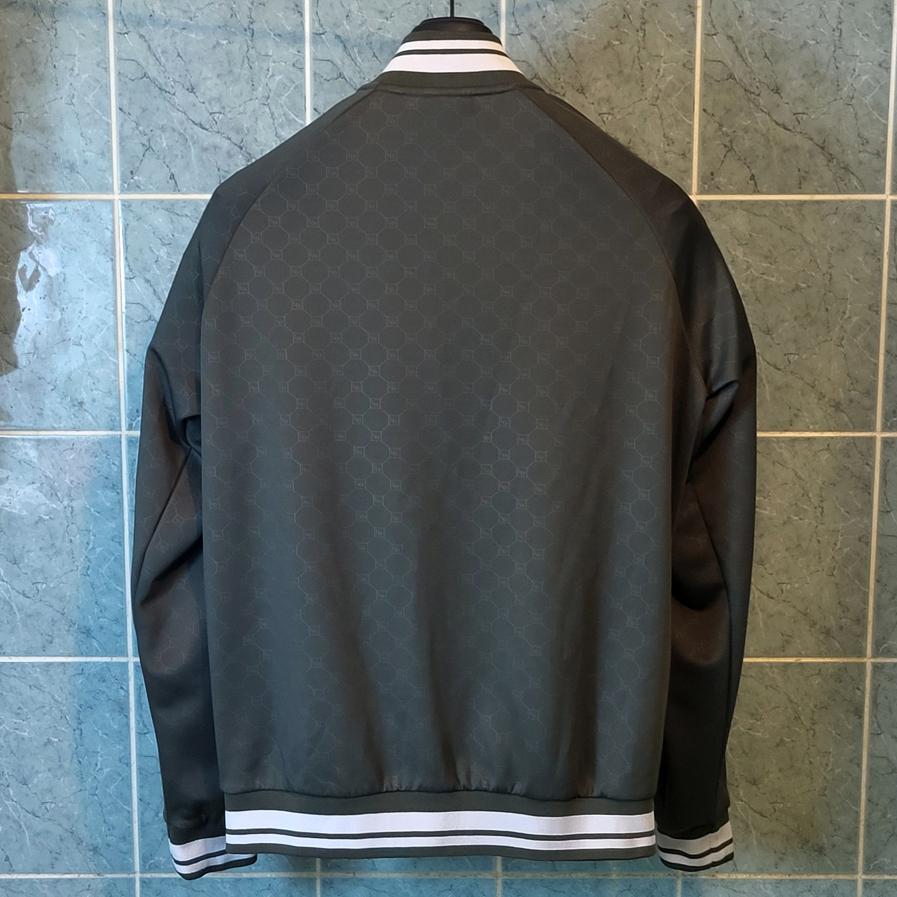 Lonsdale RARE Zip Up Vintage Lonsdale size L but fit XL Size US L / EU 52-54 / 3 - 6 Thumbnail