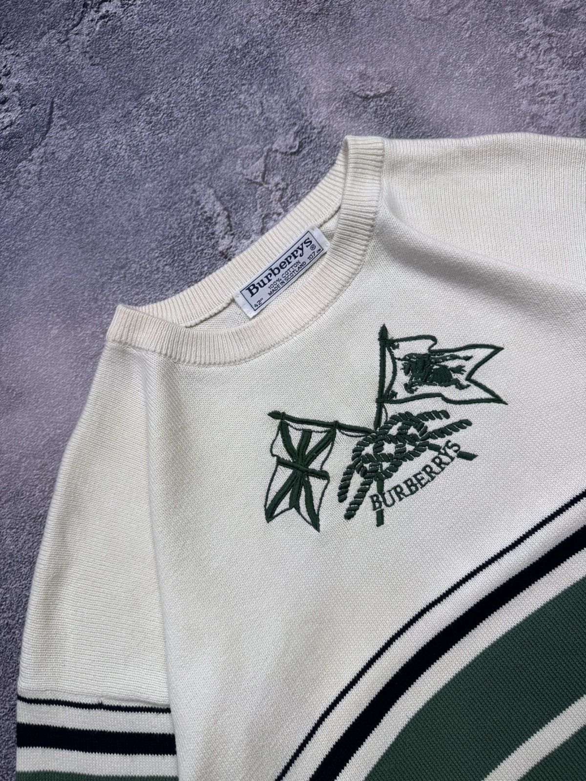 Burberry Vintage Burberrys’ Embroidered Flags Cotton Knit Sweater Size US L / EU 52-54 / 3 - 4 Thumbnail