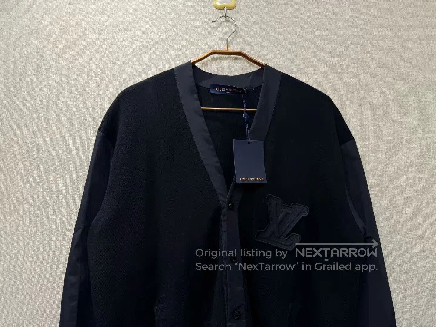 Louis Vuitton louis vuitton black nylon logo cardigan. Size US L / EU 52-54 / 3 - 2 Thumbnail