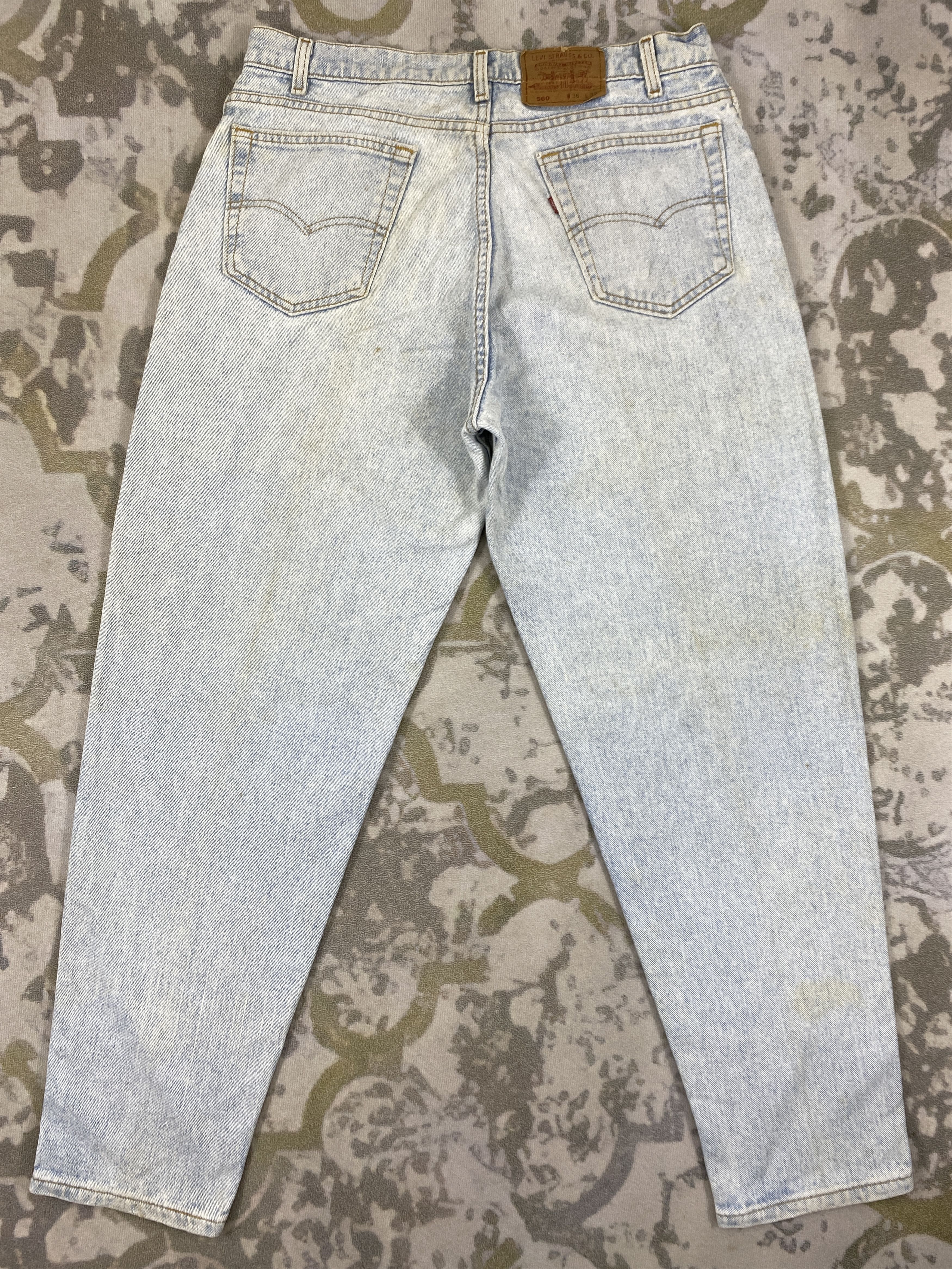 Levi's 90s Light Wash Vintage Levi's 560 USA Denim 35x31.5 JN714 Size US 35 - 2 Thumbnail