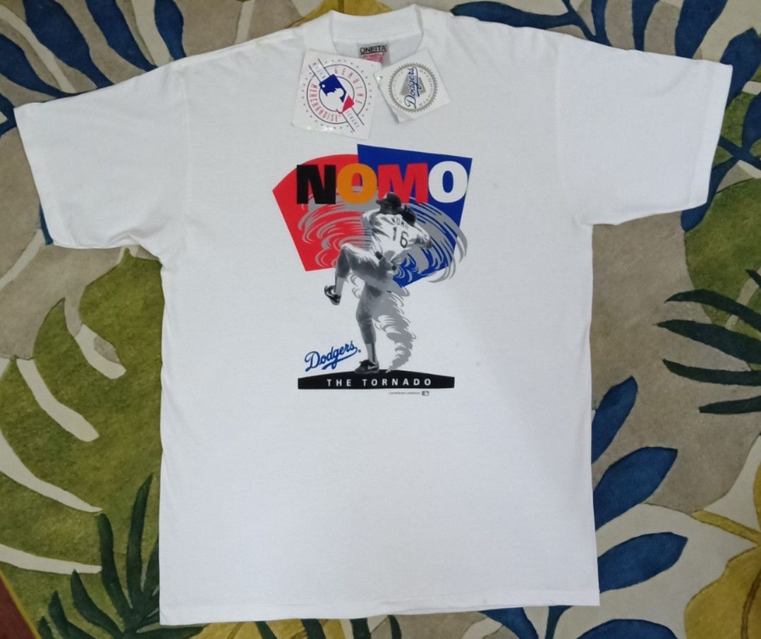 MLB Vintage 90s NOS Hideo Nomo "The Tornado" LA Dodgers T-shirt Size US L / EU 52-54 / 3 - 3 Thumbnail