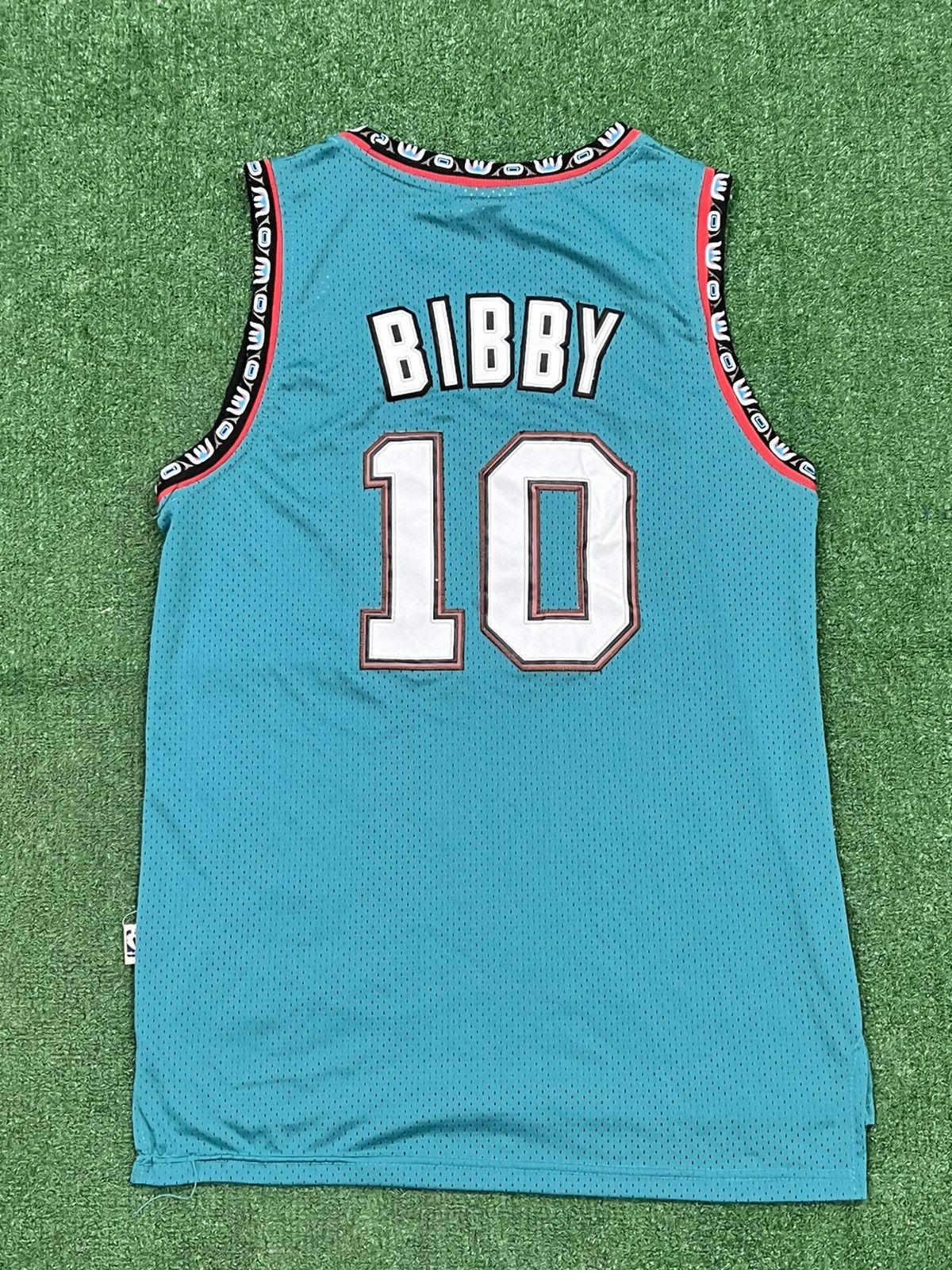 Adidas Vintage Vancouver Grizzlies Mike Bibby Jersey Size US S / EU 44-46 / 1 - 5 Thumbnail