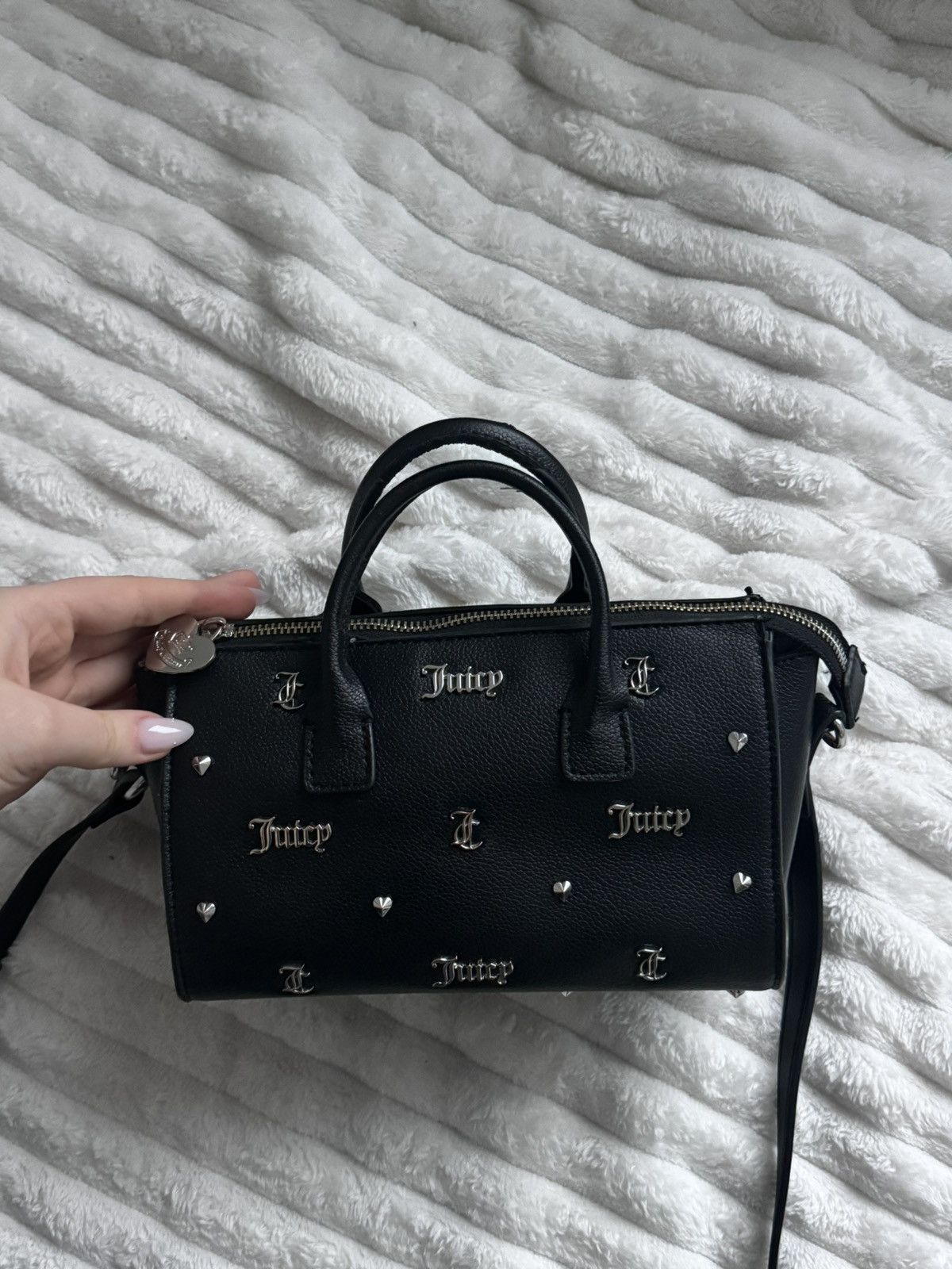 Juicy Couture Juicy Couture Black Faux Leather Barrel Bag Silver Studded Size ONE SIZE - 3 Thumbnail