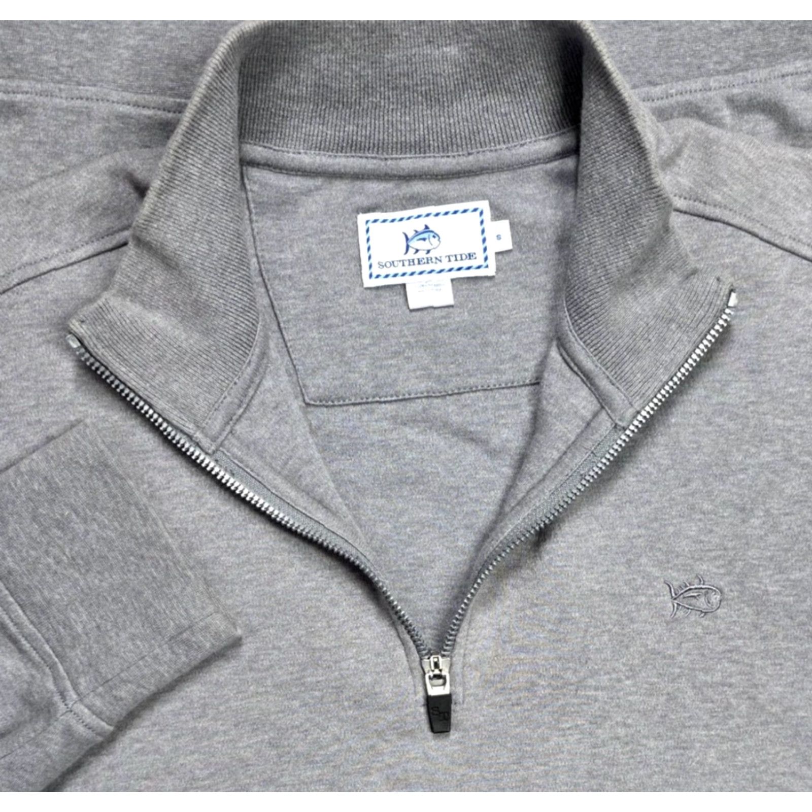 Vineyard Vines Vineyard Vines Sweater Mens S Gray Cotton 1/4 Zip Pullover Long Sleeve Mockneck Shirt Mens S Gray Cotton 1/4 Zip Pullover Long Sleeve Mockneck Size US S / EU 44-46 / 1 - 2 Thumbnail