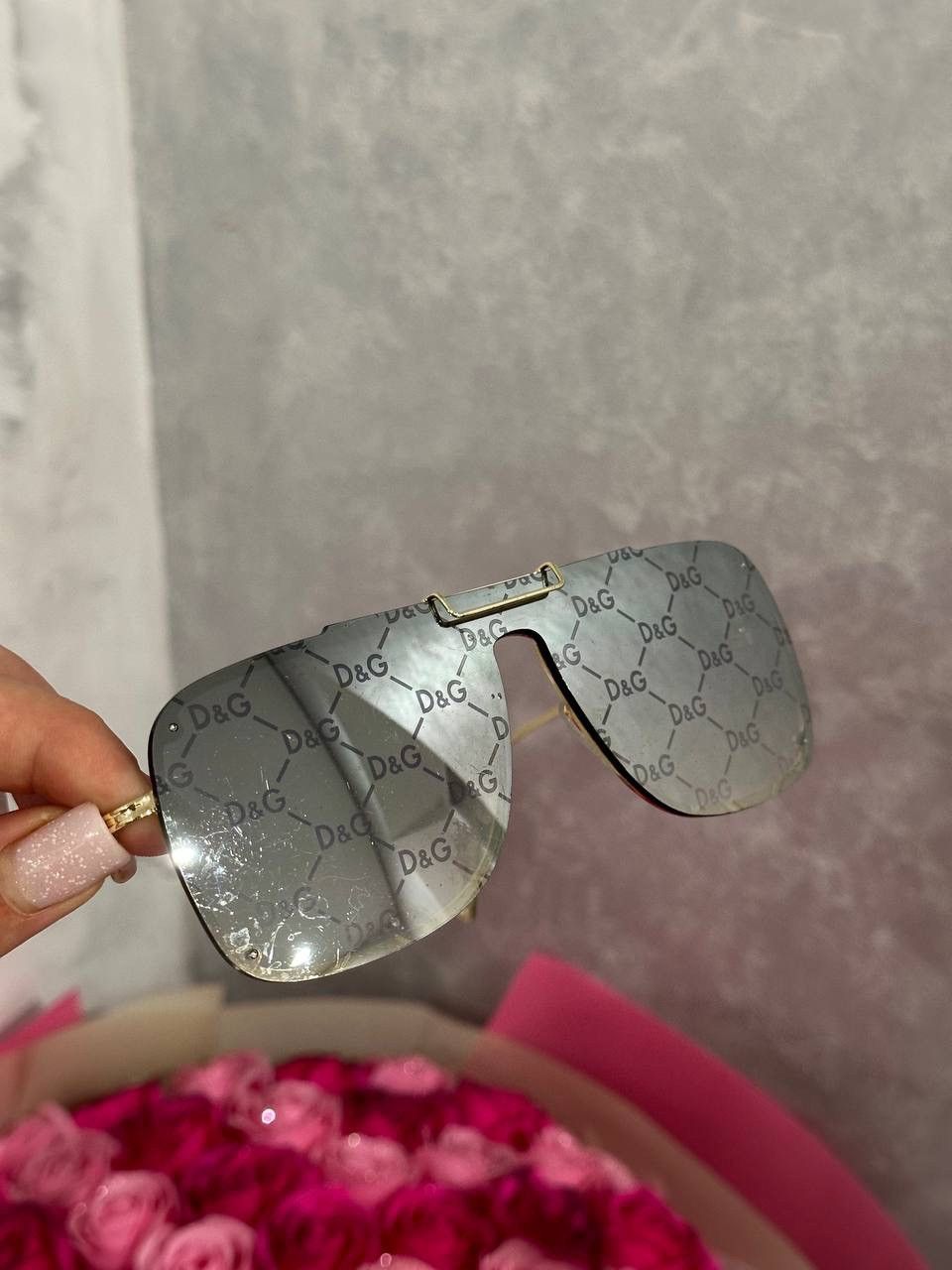 Vintage Dolce Gabbana hologram sun glasses monogram DG glass old lux Size ONE SIZE - 2 Thumbnail