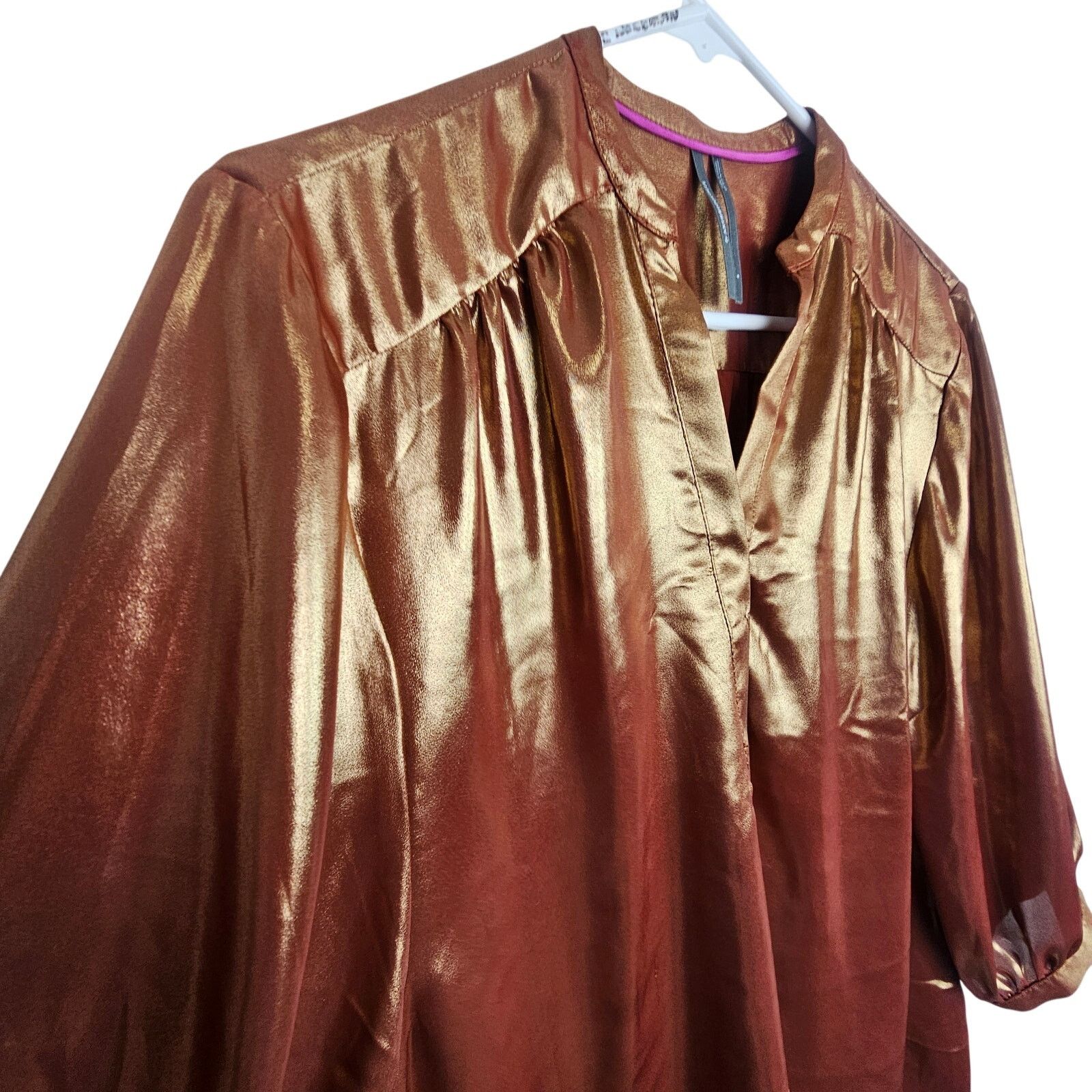 Anthropologie Anthropologie Womens Metallic Foil Top Sz S Shiny Going Out Size S / US 4 / IT 40 - 6 Thumbnail