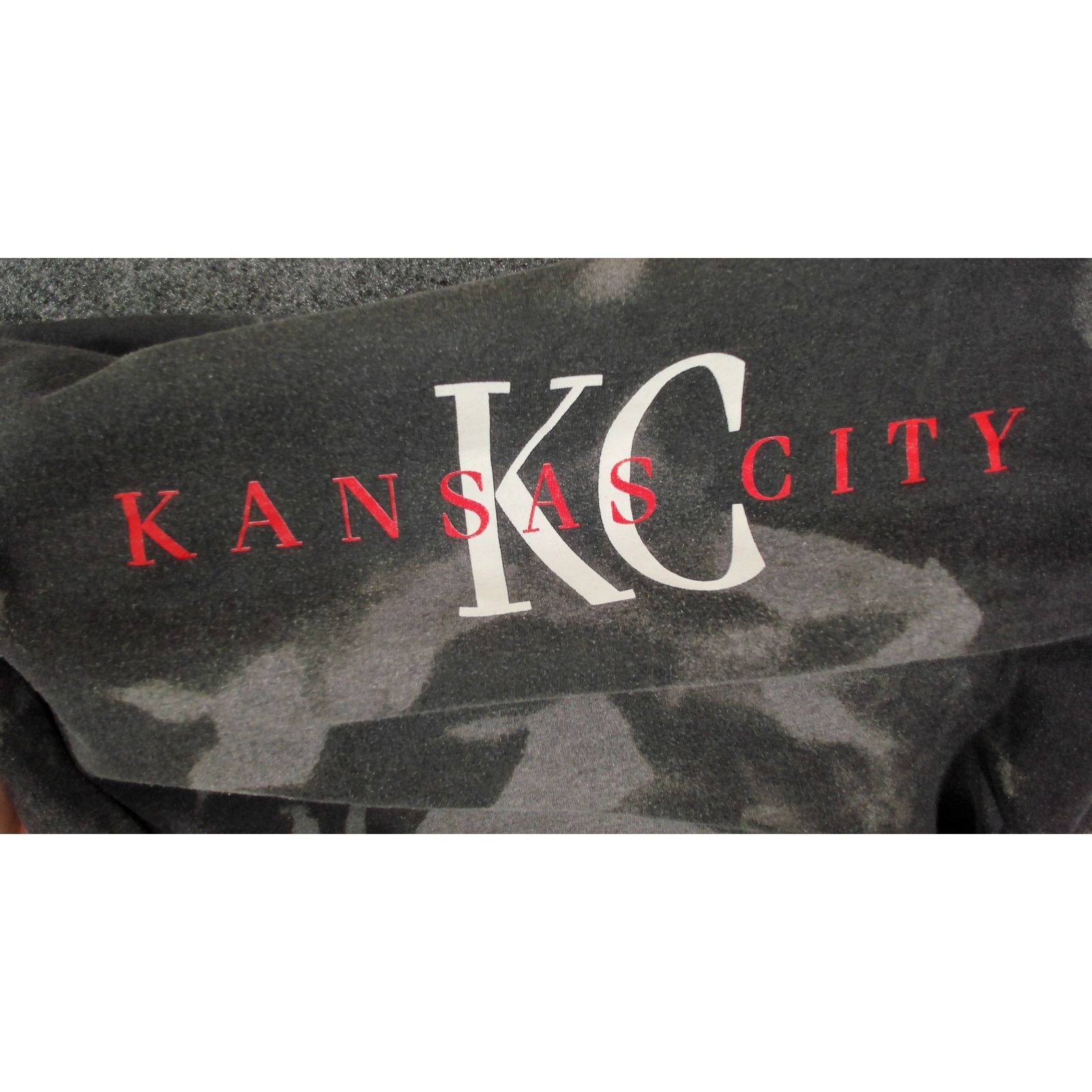Hanes Y2K Custom Bleach Camo Kansas City Boxy Sweatshirt Size US XL / EU 56 / 4 - 13 Thumbnail