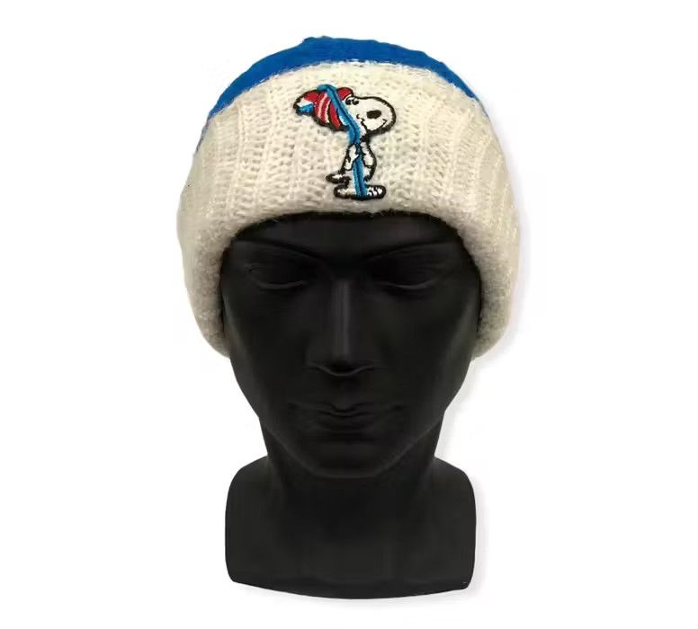 image of Hats x Peanuts Vintage Peanuts Snoopy Cartoon Beanie Hat, Men's