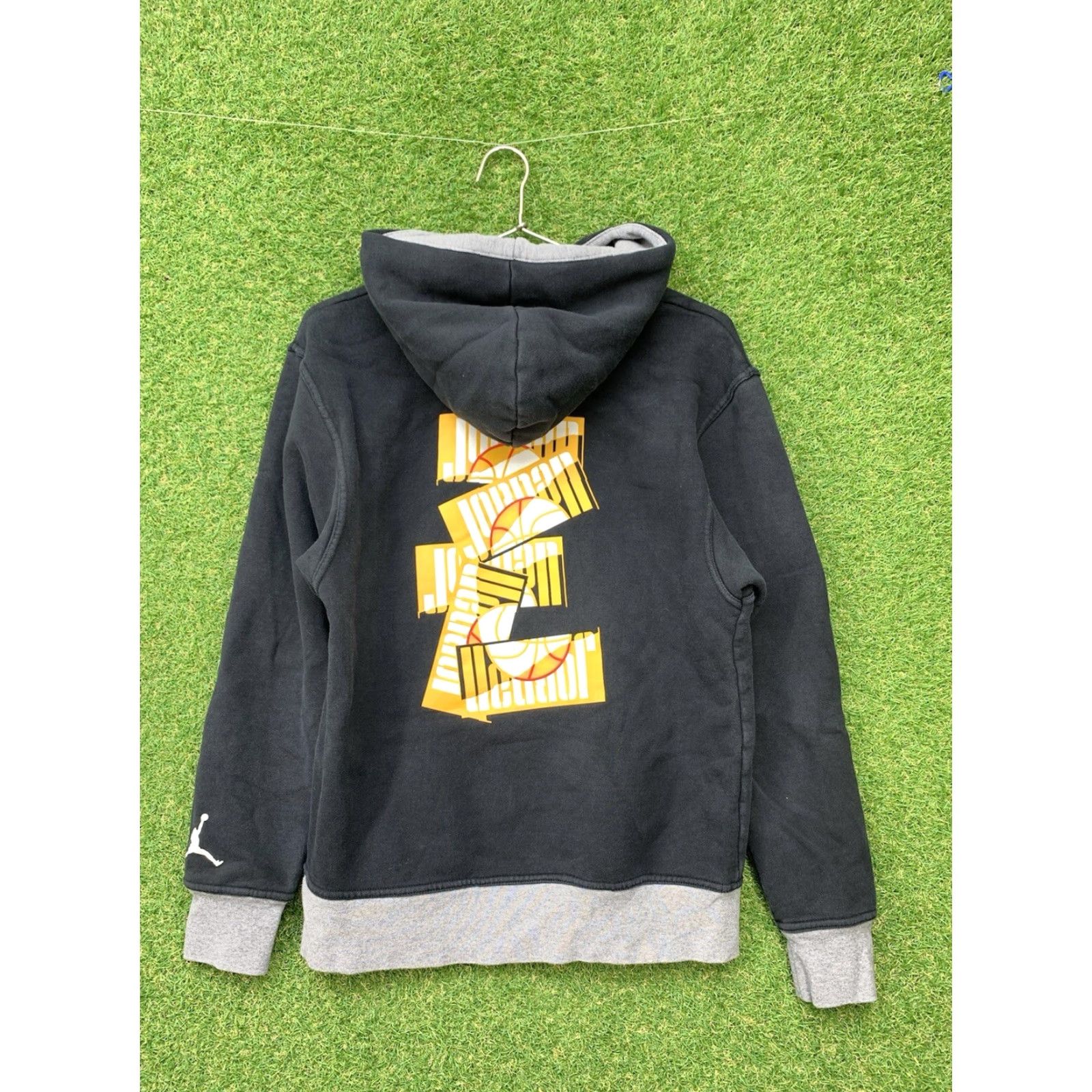 Jordan Brand Jordan Hoodie Mens Small Black Athletic Y2K Jumpman 2000s Sweatshirt Size US S / EU 44-46 / 1 - 3 Thumbnail