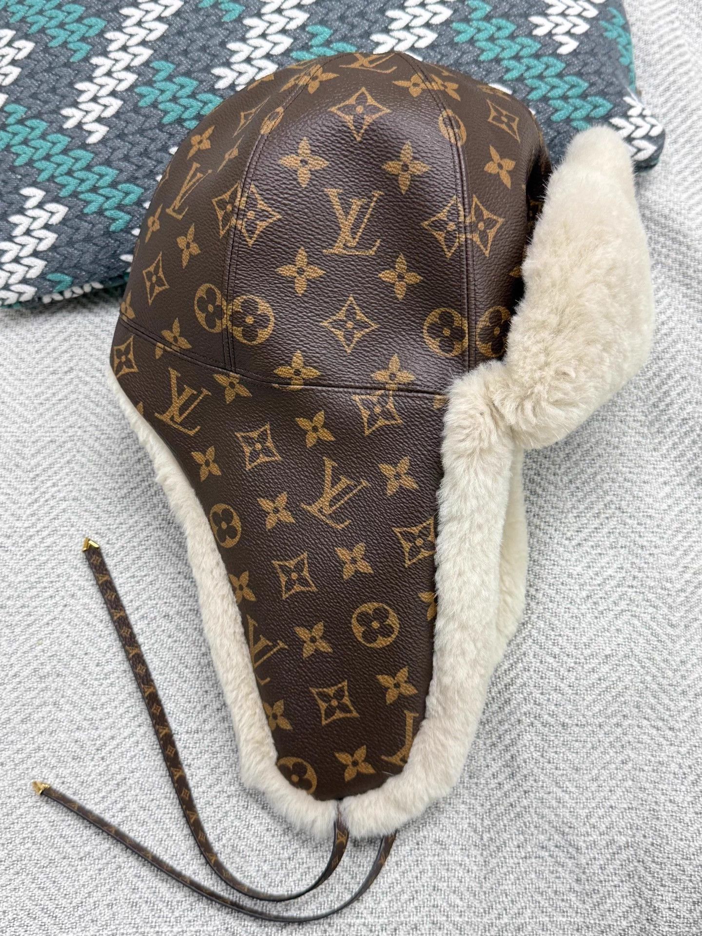Louis Vuitton LV Monogram Leifeng/Pilot Hat S New Size 28 - 2 Thumbnail