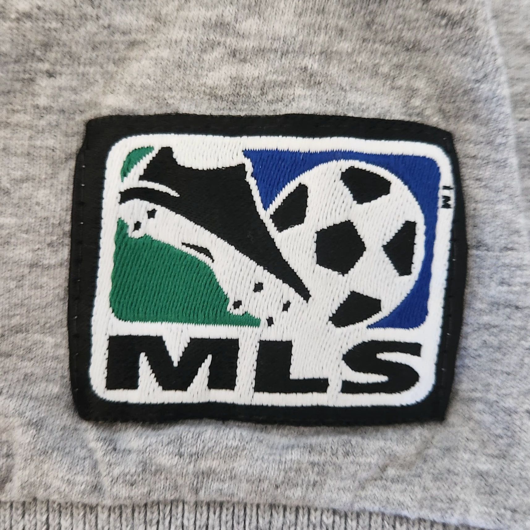 Adidas VINTAGE Adidas Columbus Crew SC Soccer MLS Made In USA Polo Mens XL Gray Size US XL / EU 56 / 4 - 4 Thumbnail