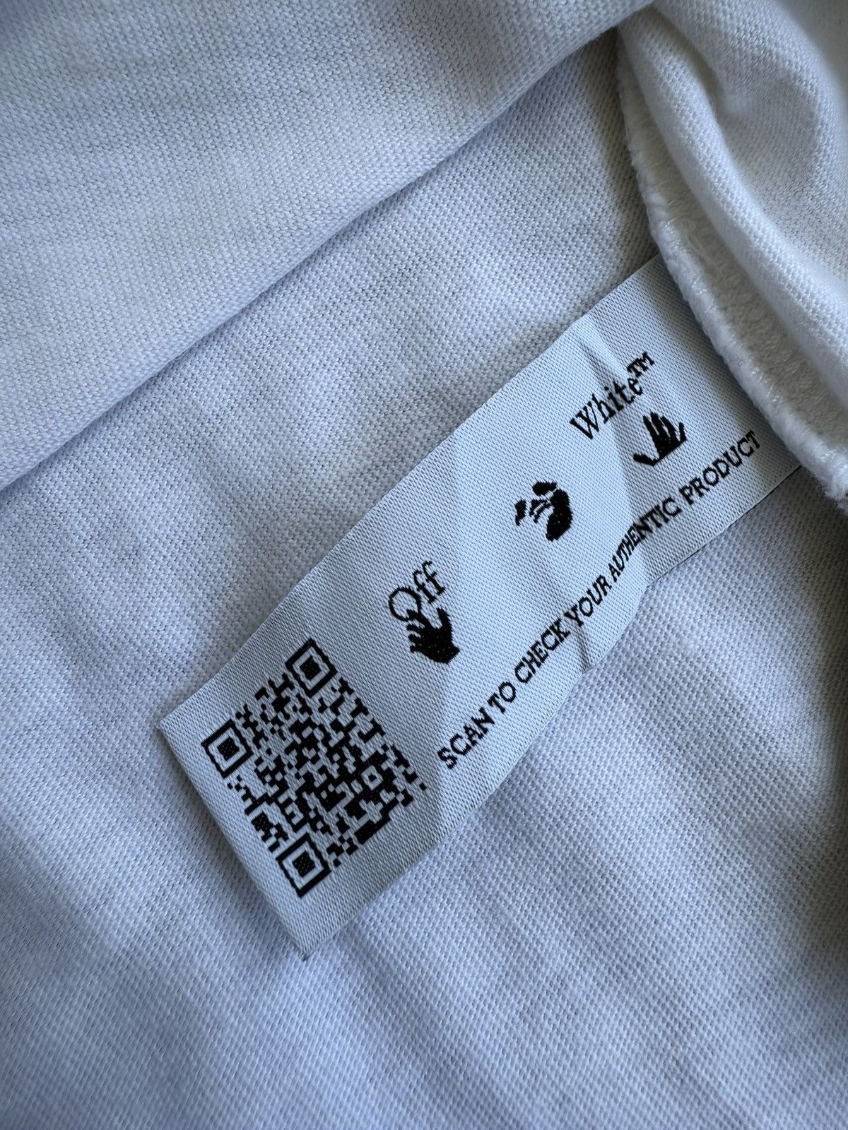 Off-White Off-white multi colour arrows t-shirt White Size US M / EU 48-50 / 2 - 13 Thumbnail