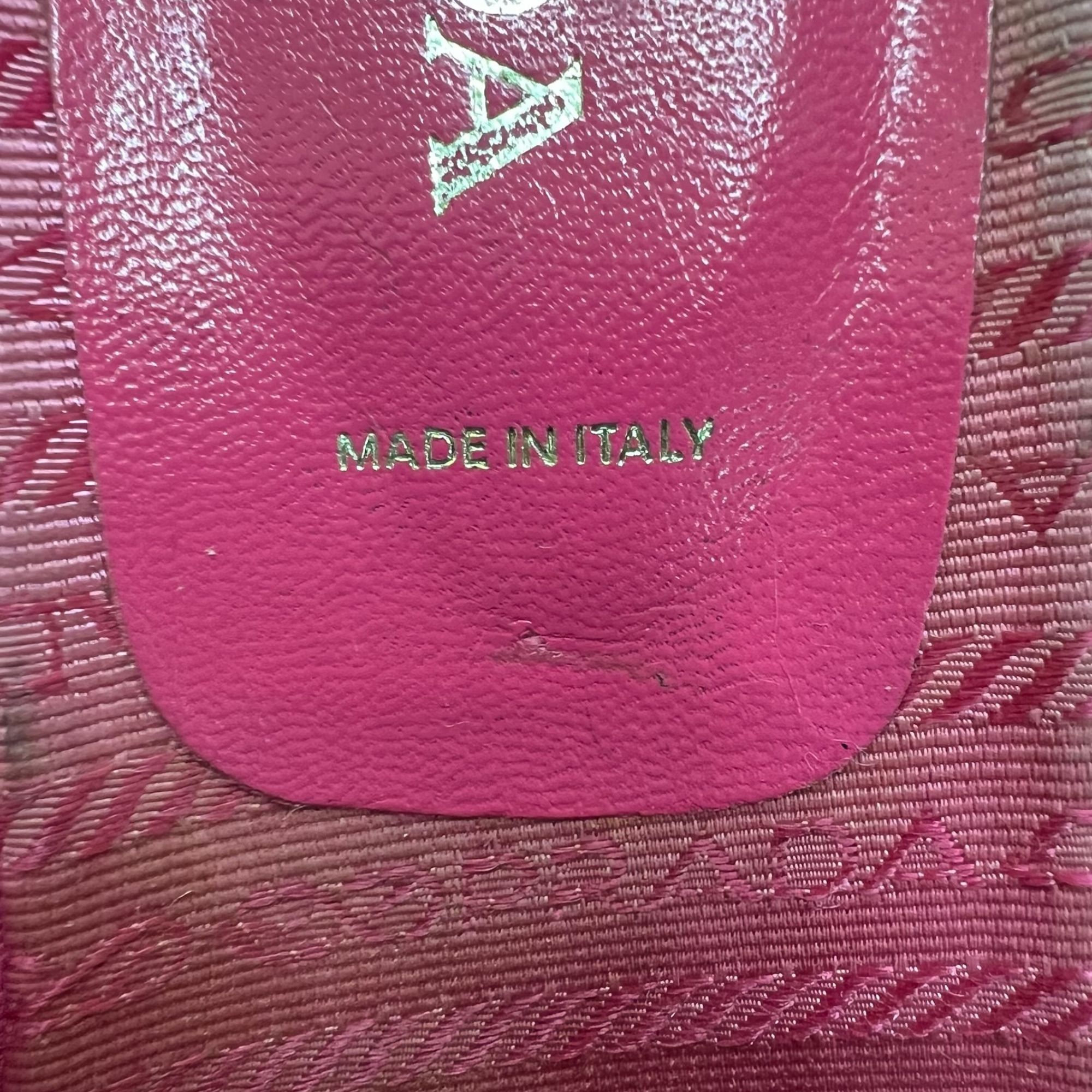 Prada Vintage Prada Pink Sandals Women's 6 Thong Kitten Heel Made Size US 6 / IT 36 - 9 Thumbnail