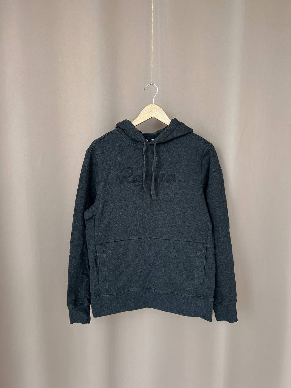 Rapha Rapha Big Logo Hoodie Mens Size M Embroidered Sweater Size US M / EU 48-50 / 2 - 1 Thumbnail