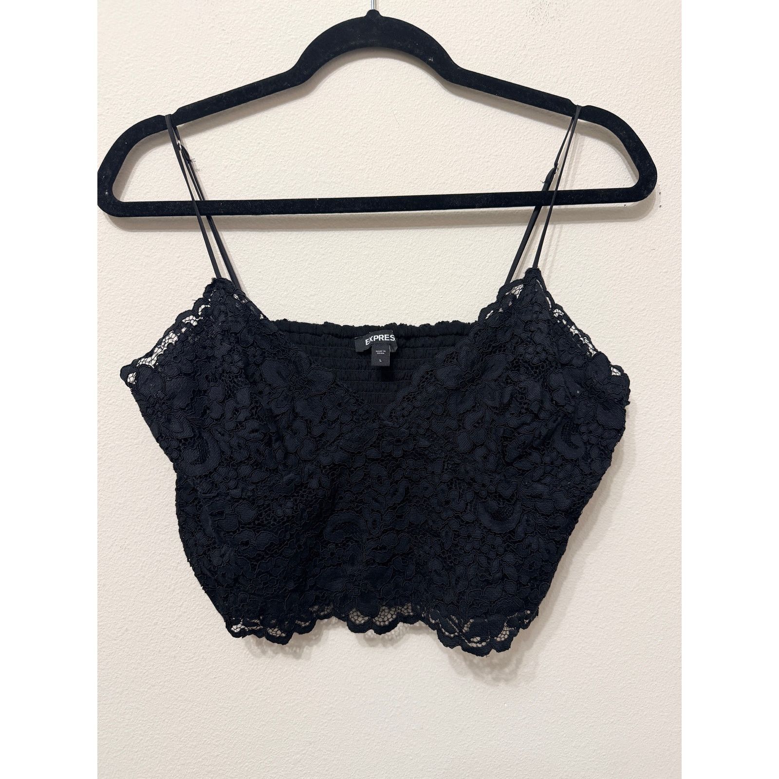 Express Express Black Allover Lace Cropped Cami Sz L $54 MSRP Size L / US 10 / IT 46 - 2 Thumbnail