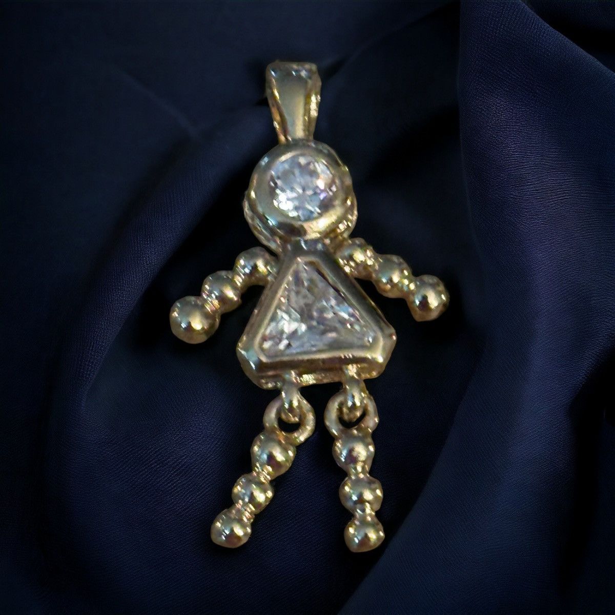 Other Little girl April birthstone charm pendant Size ONE SIZE - 1 Thumbnail