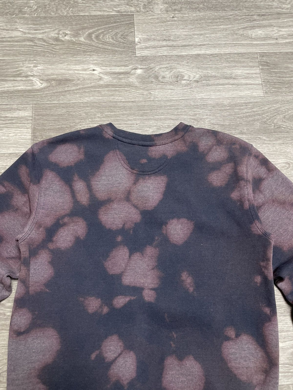 Carhartt Vintage Carhartt Tie Dye Sweatshirt Crewneck Custom Y2K Size US S / EU 44-46 / 1 - 10 Thumbnail