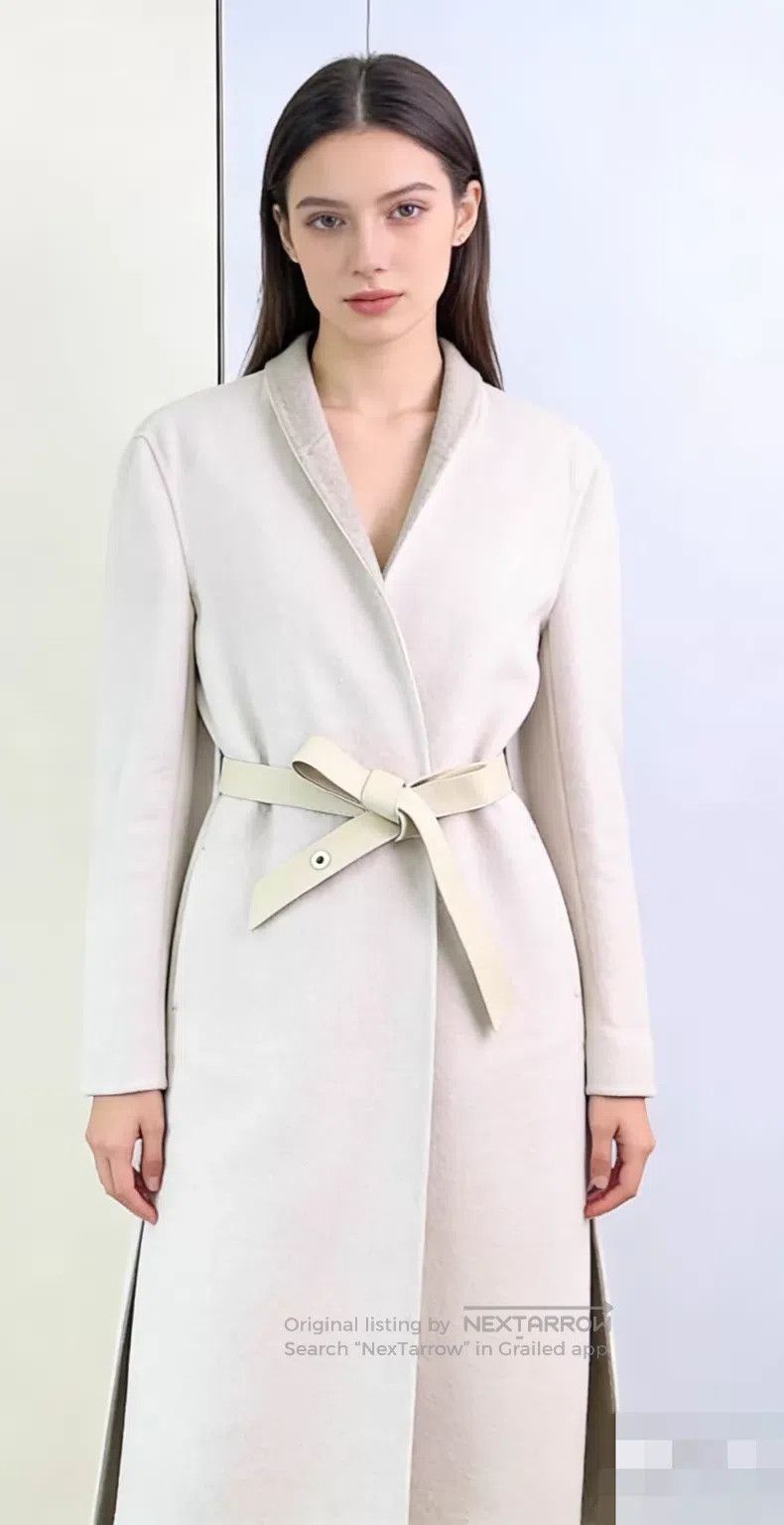 Loro Piana Loro Piana Light Gray Cashmere Coat with Side Slit Size XS / US 0-2 / IT 36-38 - 1 Thumbnail