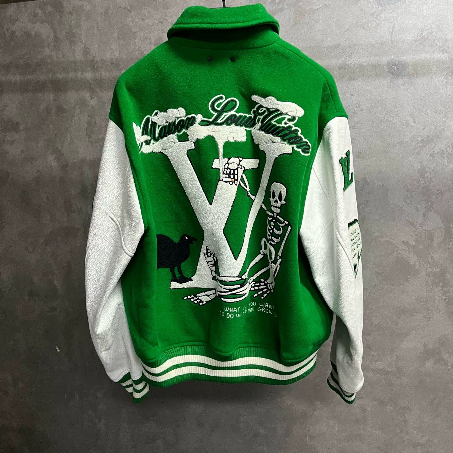 Louis Vuitton Louis Vuitton Green Letter Spliced Baseball Jacket Size US L / EU 52-54 / 3 - 5 Thumbnail