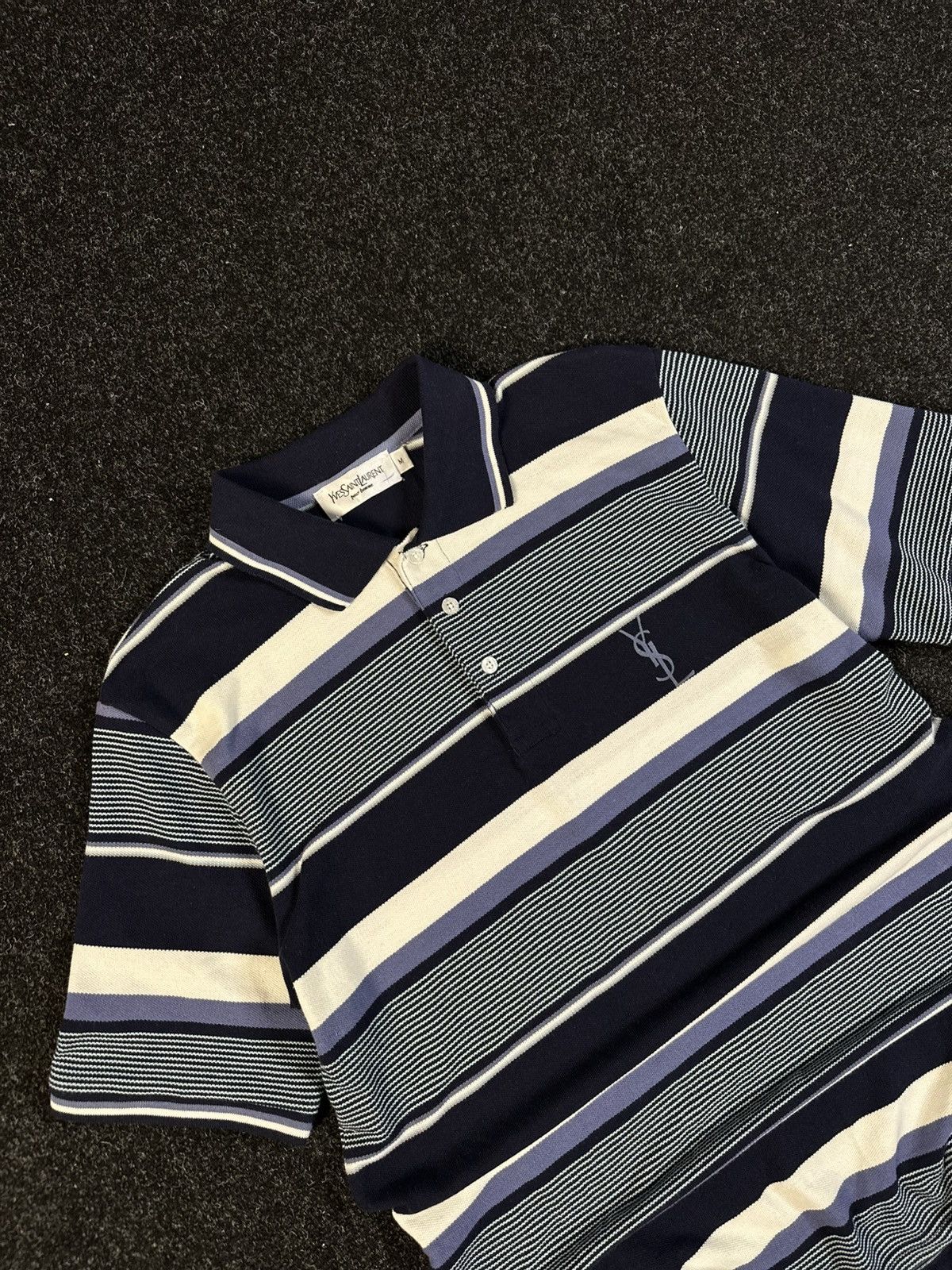 Yves Saint Laurent Yves Saint Laurent Striped Polo Shirt Size M Navy White 9/10 Size US M / EU 48-50 / 2 - 4 Thumbnail