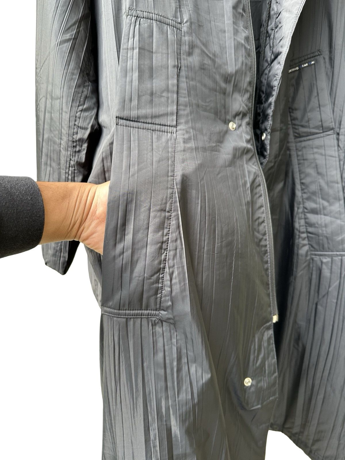 Hai Sporting Gear × Issey Miyake × Japanese Brand Vintage Hai sporting Gear issey Miyake Light Jacket Size US M / EU 48-50 / 2 - 4 Thumbnail
