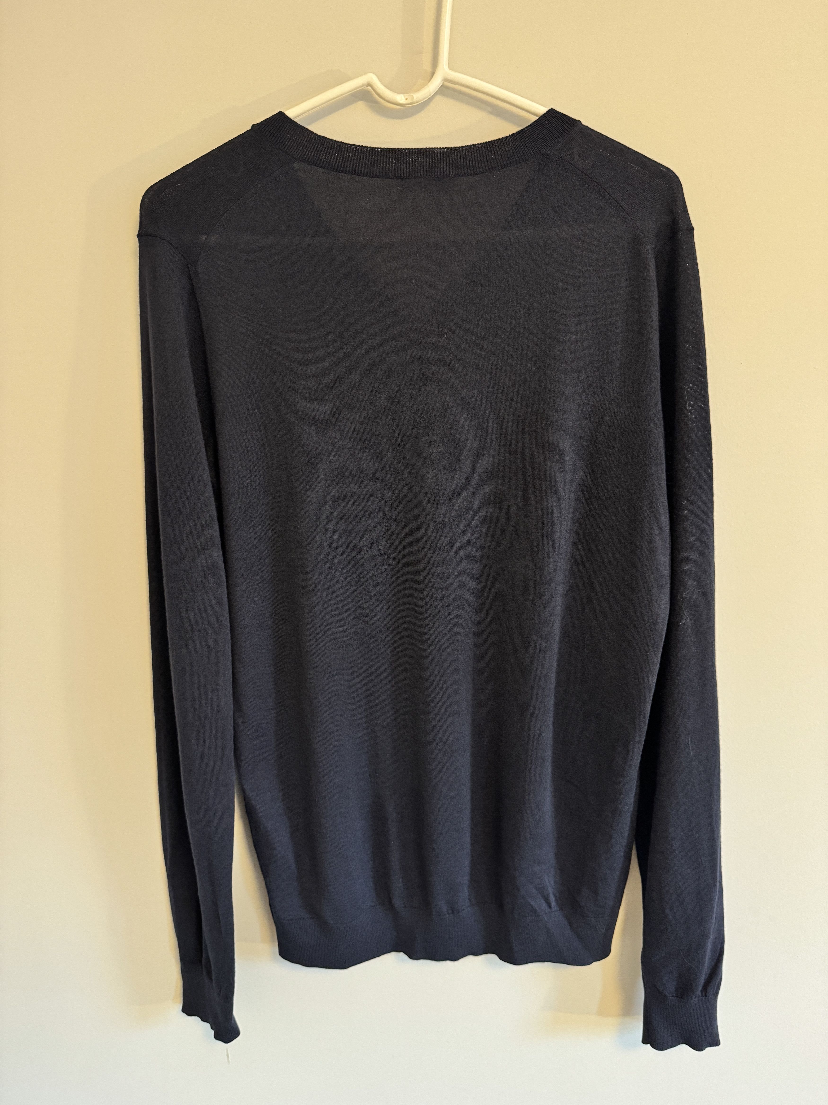 Margaret Howell Superfine Wool V Neck Sweater Navy Size US S / EU 44-46 / 1 - 3 Thumbnail