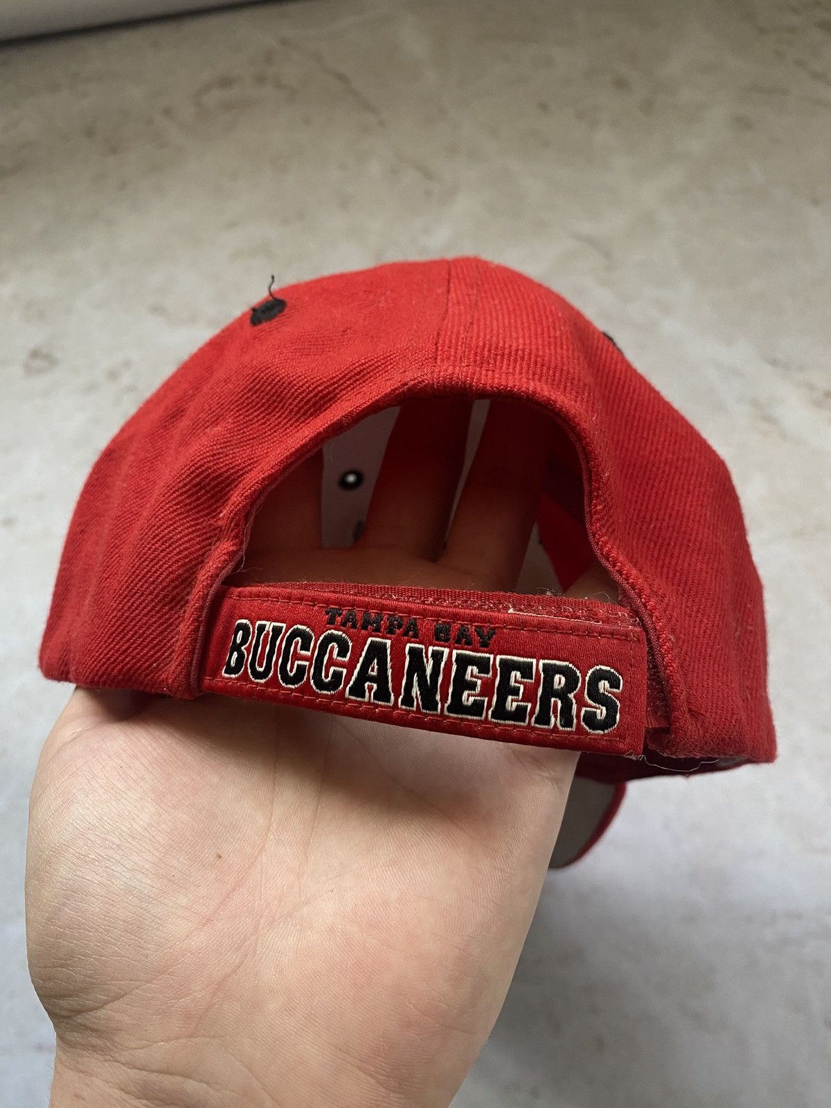 NFL Vintage NFL BUCCANEERS Reebok Cap Hat Size ONE SIZE - 2 Thumbnail