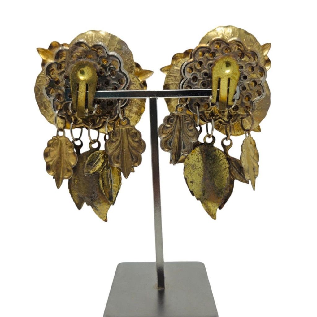 Vintage Vintage Baroque Gold Floral Clip-On Earrings Size ONE SIZE - 3 Thumbnail